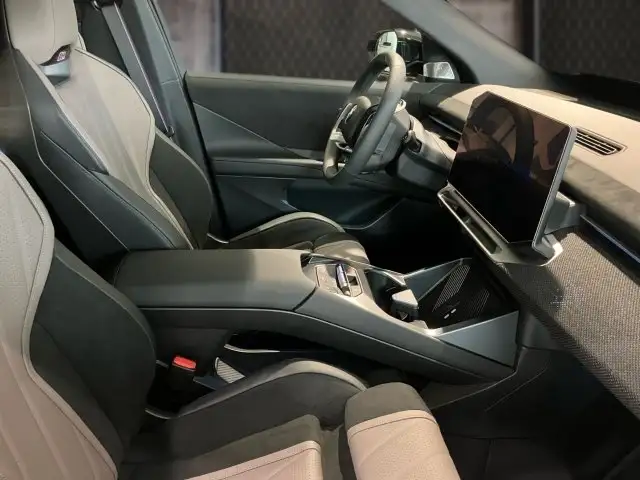 BMW iX3 50 xDrive NA5 Ansicht 6