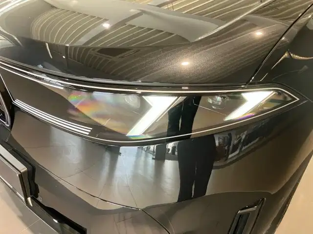 BMW iX3 50 xDrive NA5 Ansicht 4