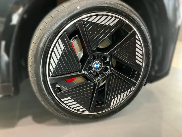 BMW iX3 50 xDrive NA5 Ansicht 5