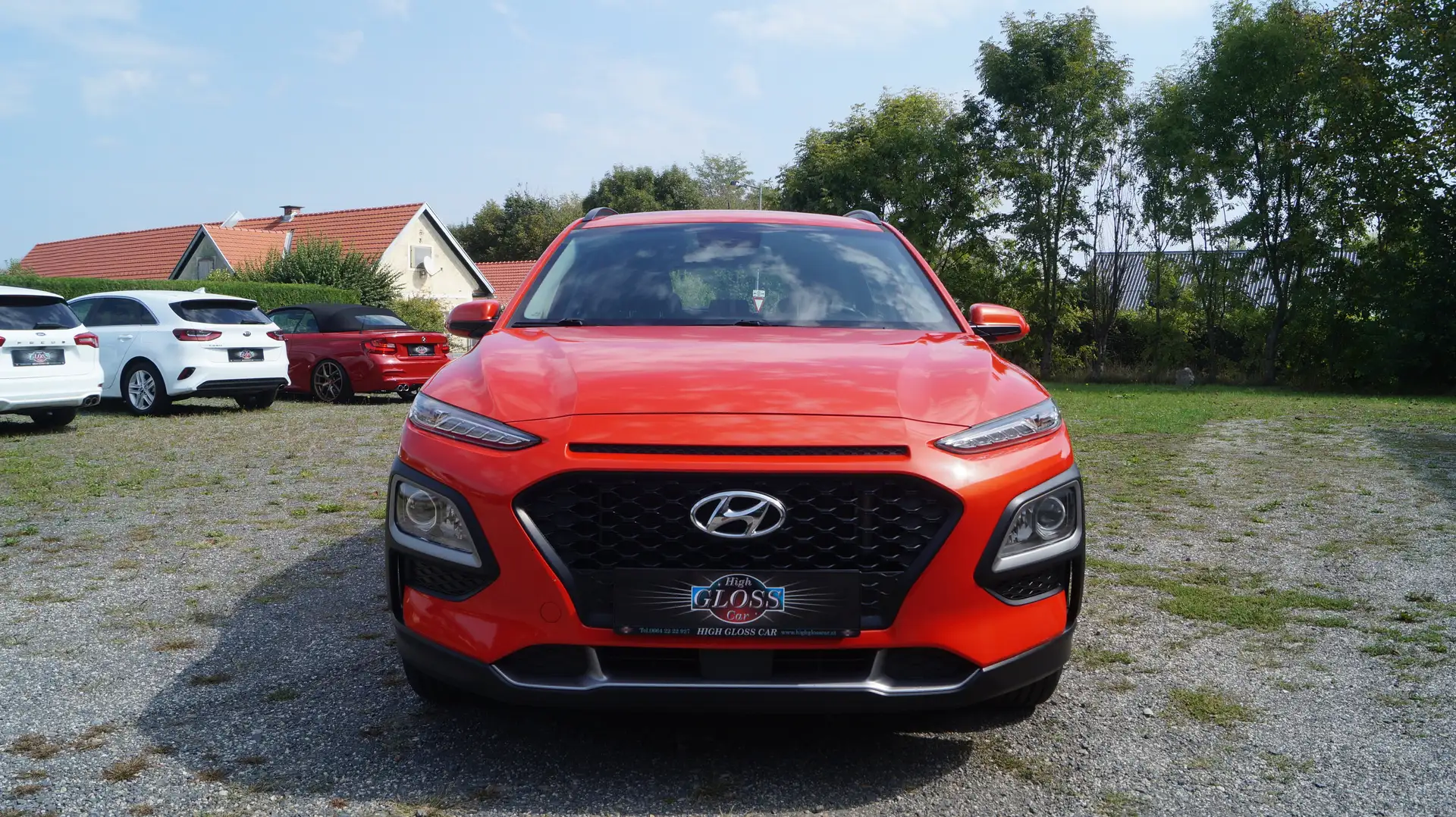 Hyundai KONA 1,0 T-GDi Comfort 2WD, UNFALLFREI, AB EUR 84,40 Orange - 1