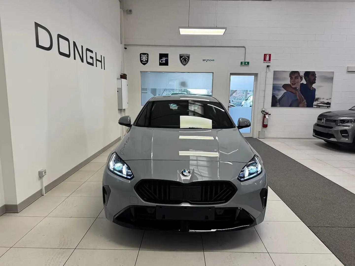 BMW 116 Serie 1 116 122cv MSport Pro Grau - 2