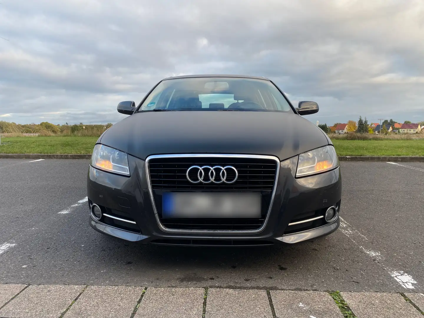 Audi A3 2.0 TDI, 140 PS, AHK, SHZ, 2 Radsätze+Alufelgen Schwarz - 2