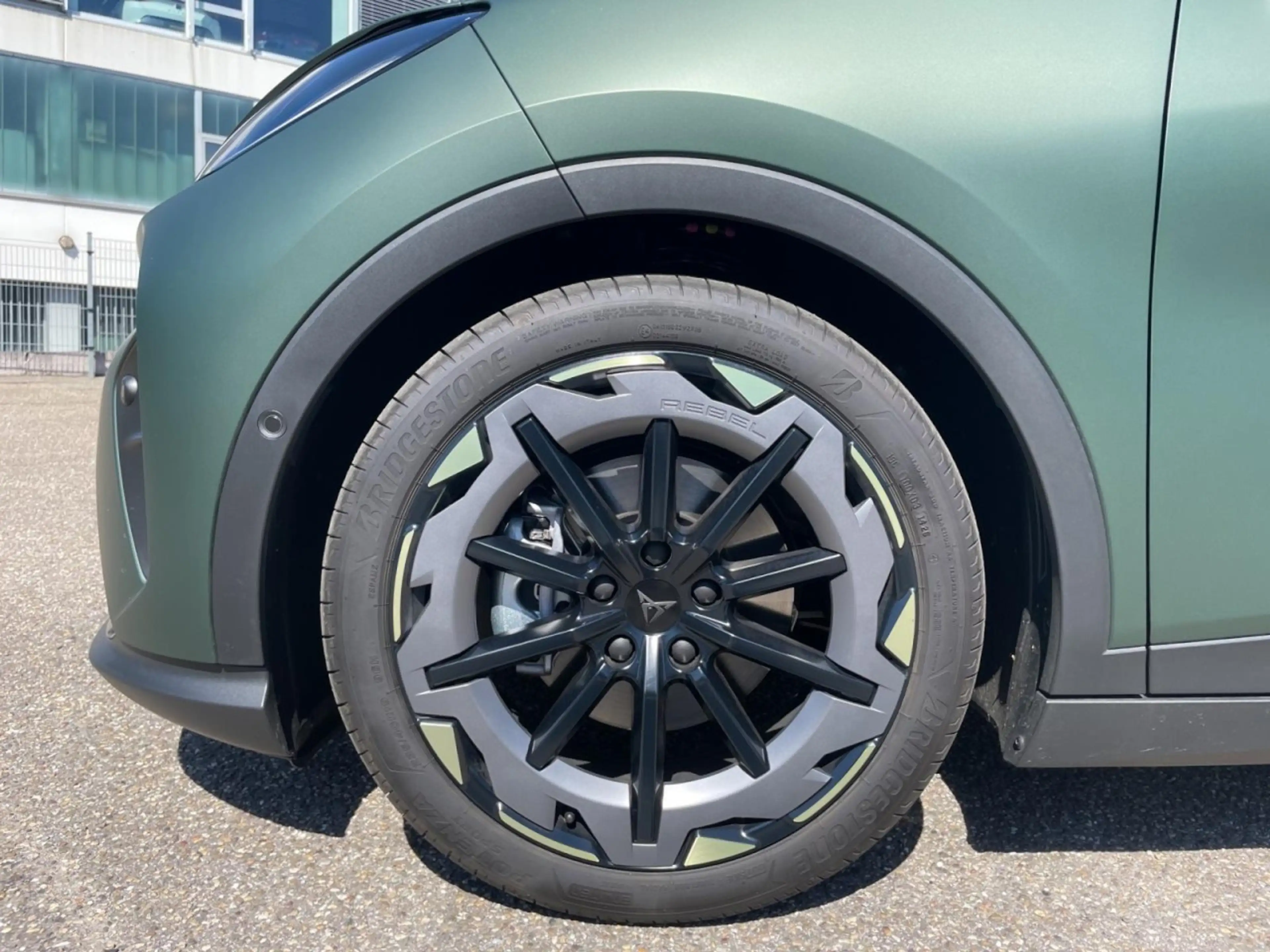 CUPRA Raval VZ Extreme NAVI Panorama Sennheiser Klima Leder — photo 4