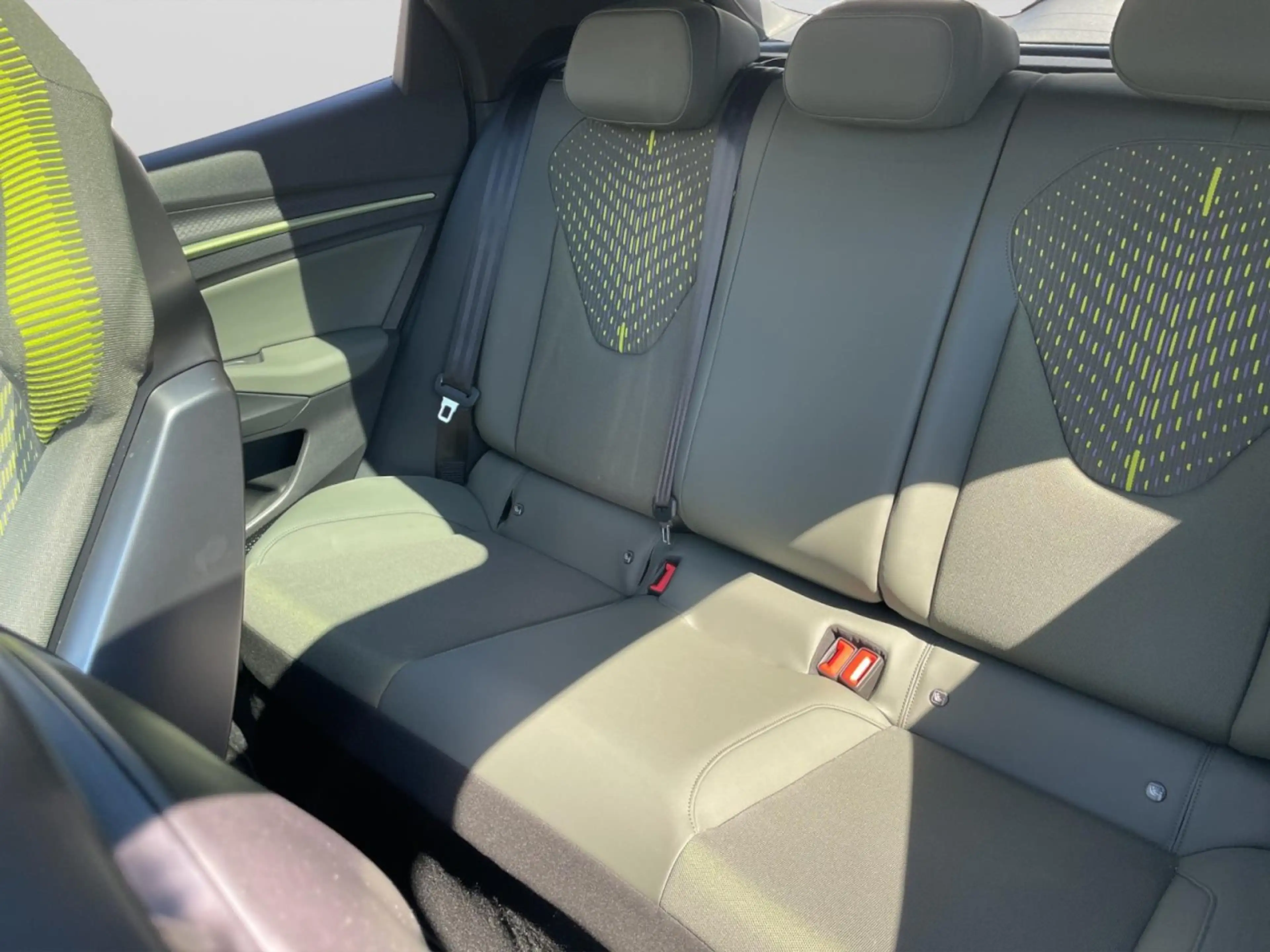 CUPRA Raval VZ Extreme NAVI Panorama Sennheiser Klima Leder — photo 14