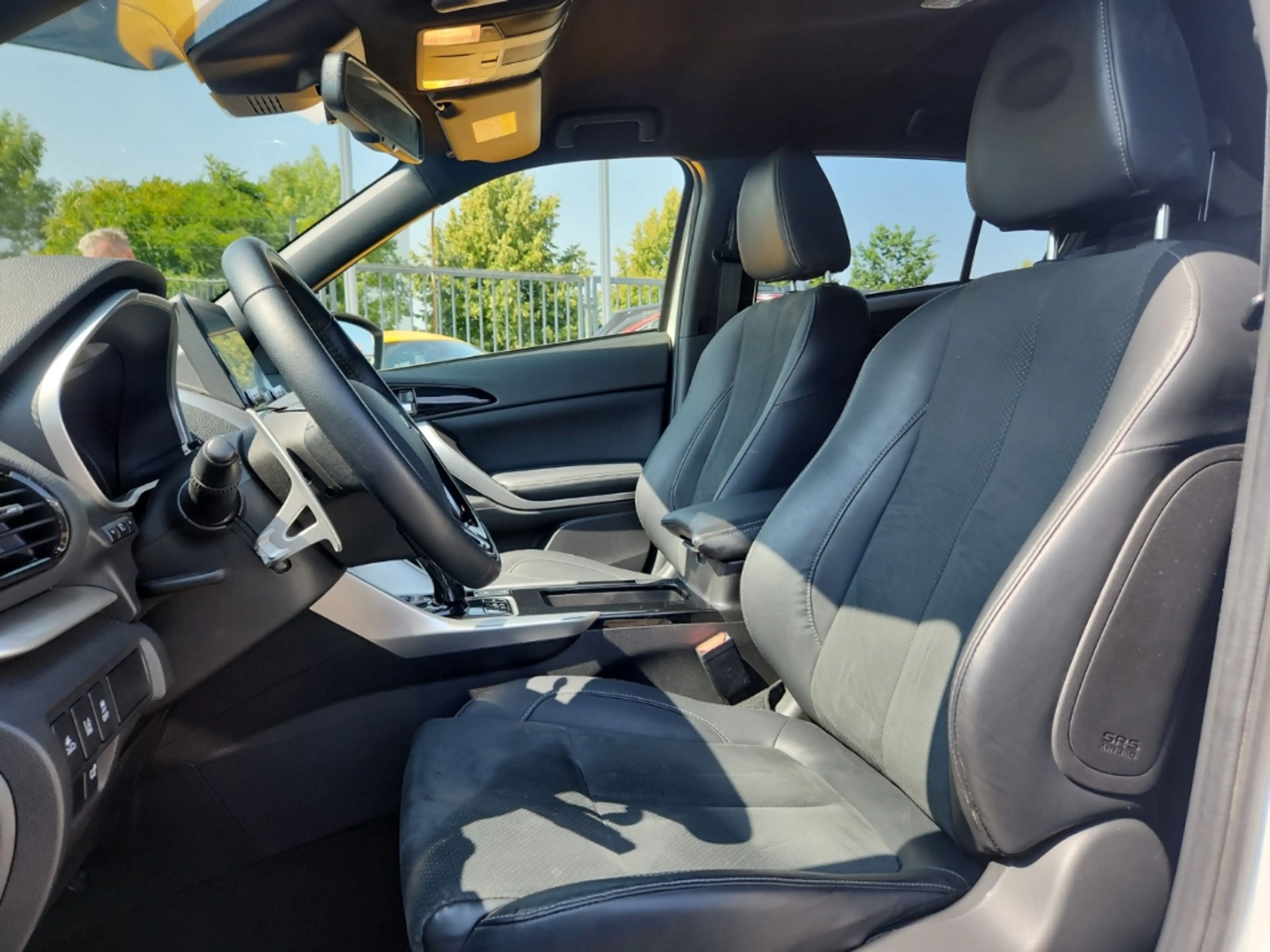 Mitsubishi Eclipse Cross Plug-In Hybrid Plus AHK LED Navi Kamera — photo 7