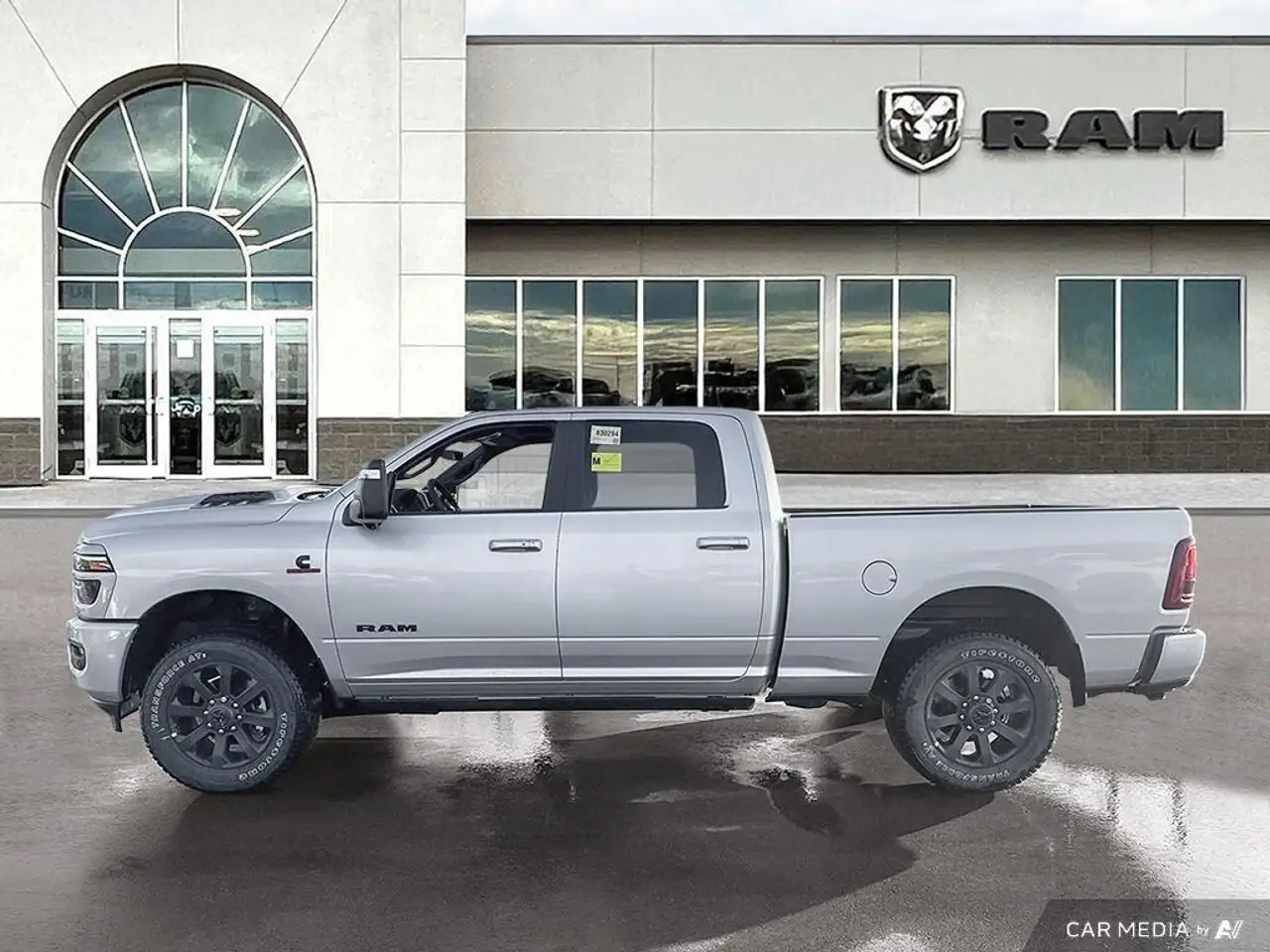 RAM 2500 снимка RAM 2500