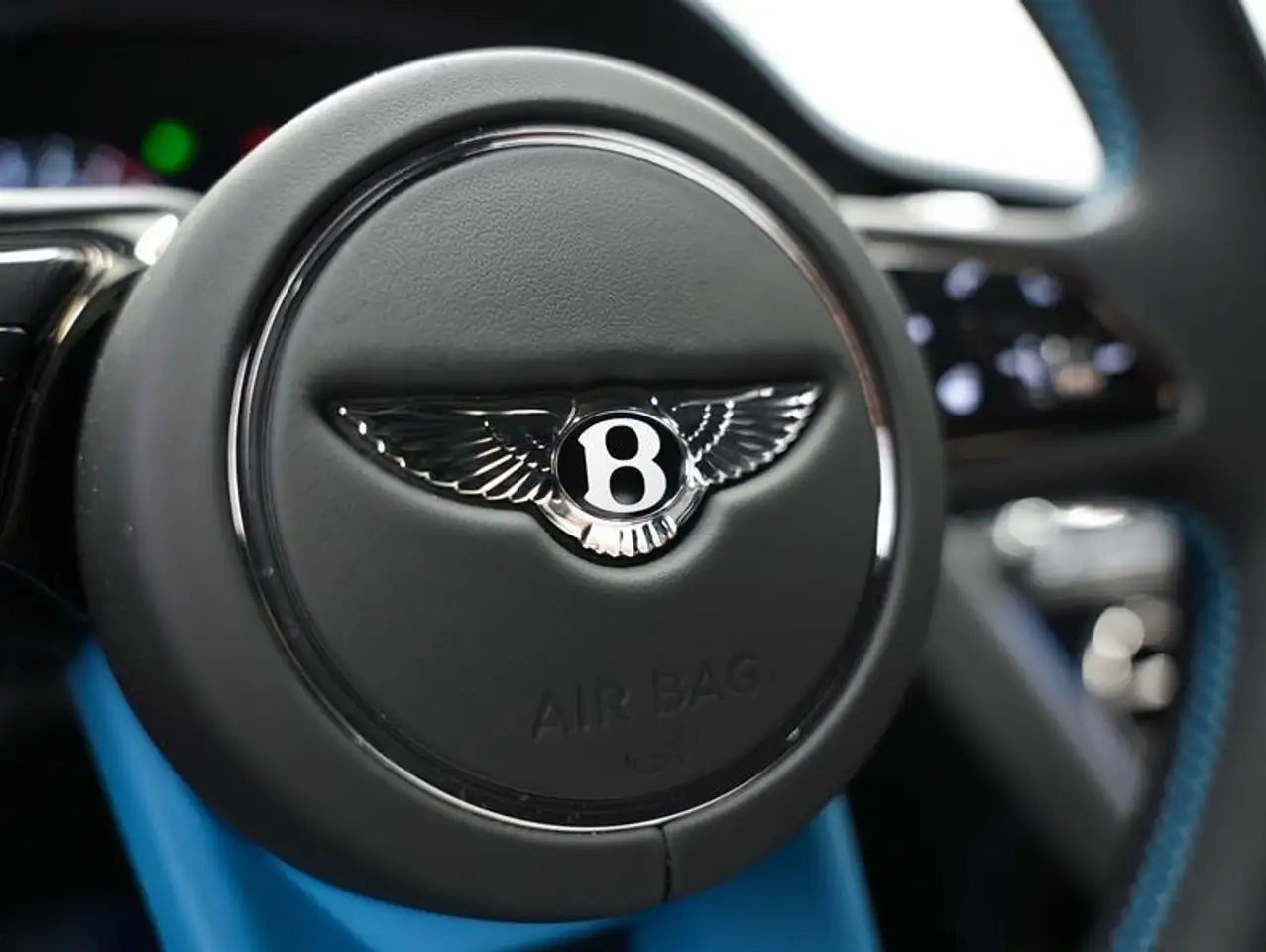 Bentley Continental GT снимка Bentley Continental GT