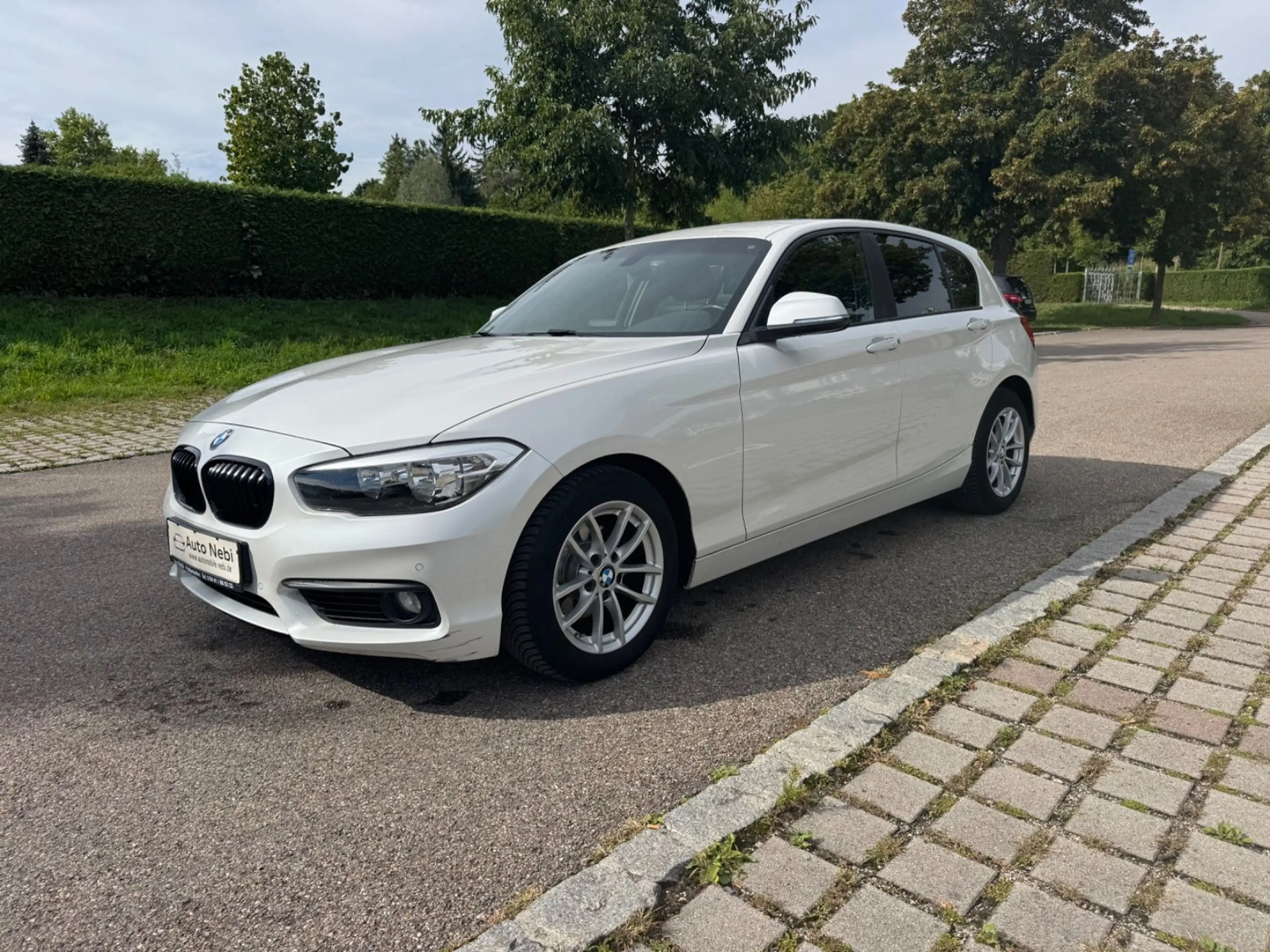 BMW 118 i Limousine*Advantage*Display*Kamera*