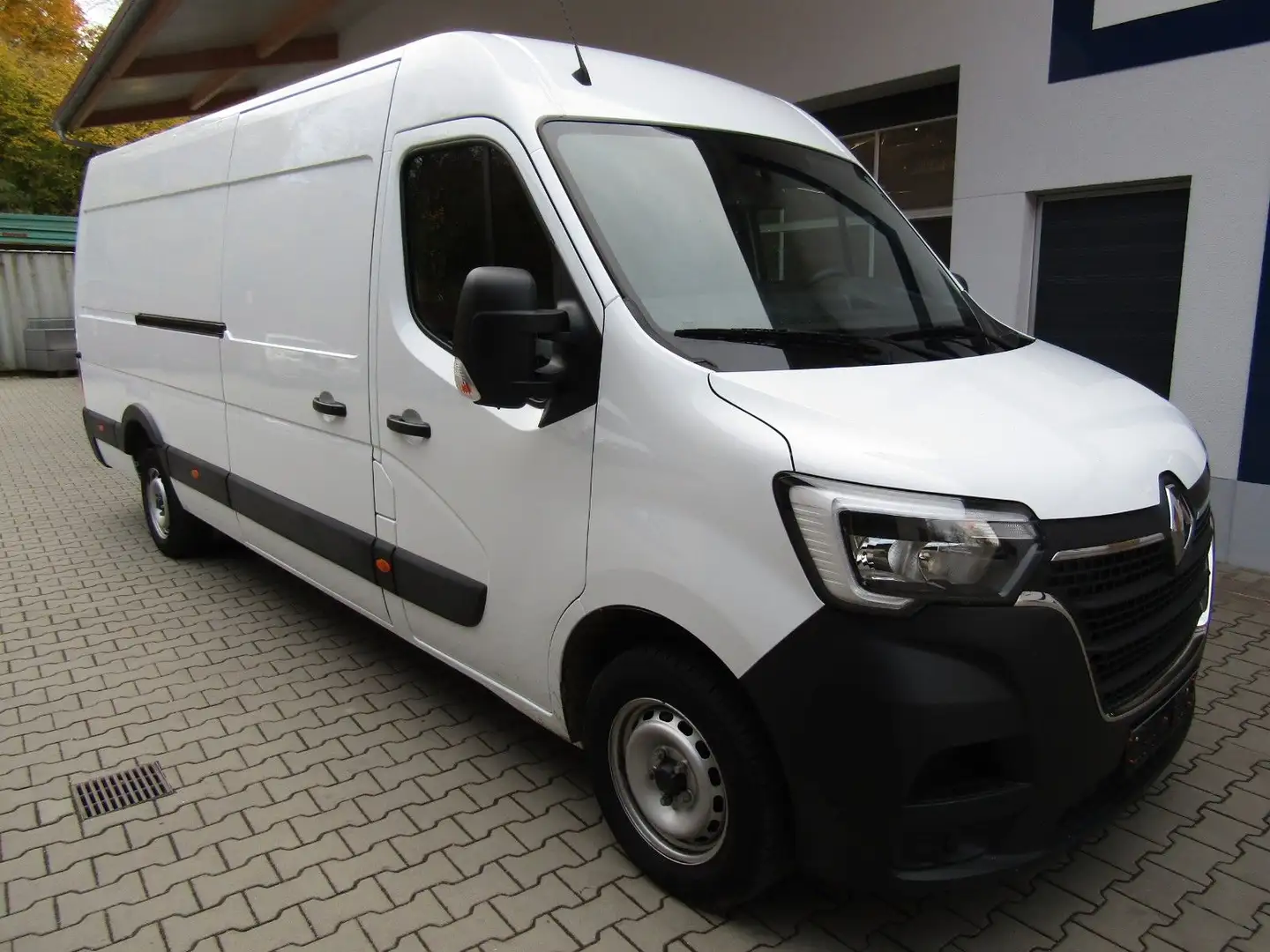 Renault Master Kasten    L4H2  HKa   3,5t    6,85 M Lang Weiß - 1
