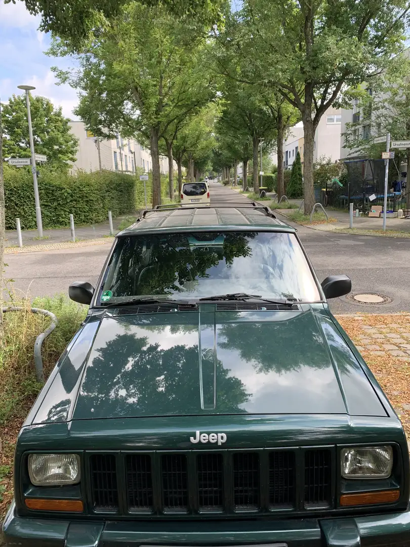 Jeep Cherokee 4.0 Limited - 1