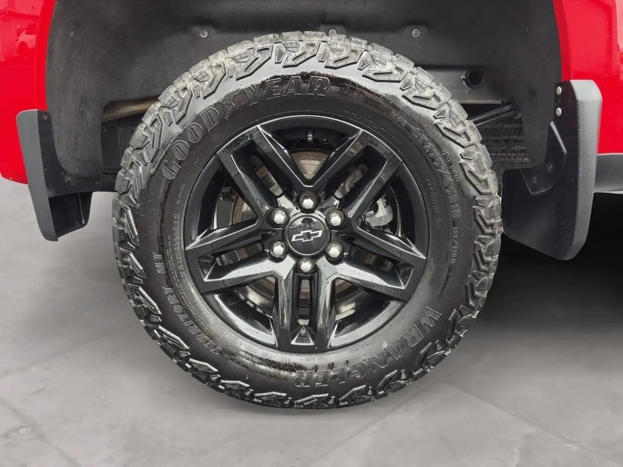 Chevrolet Silverado 1500 снимка Chevrolet Silverado 1500
