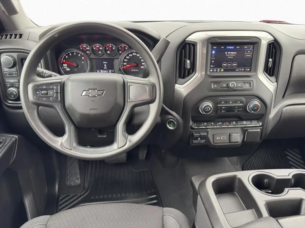 Chevrolet Silverado 1500 снимка Chevrolet Silverado 1500