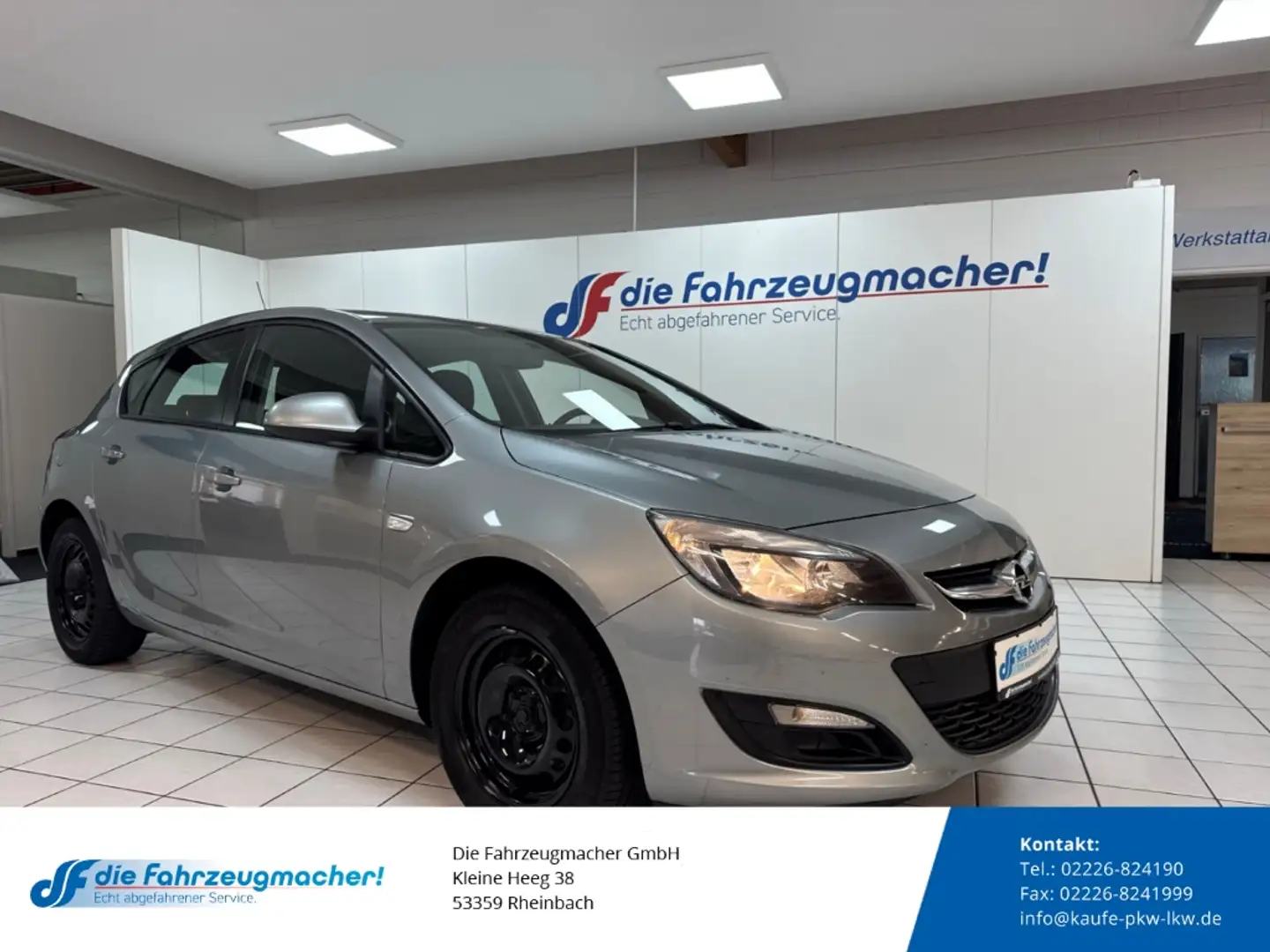 Opel Astra J Selection 1.6 GA Klima el.SP Spieg. beheizbar te Silber - 1