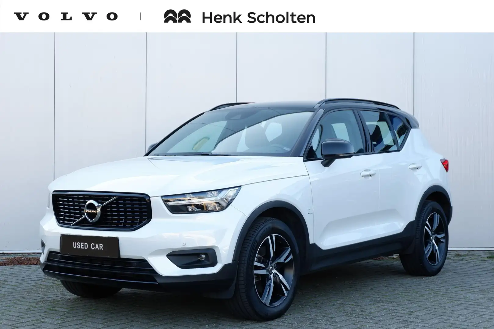 Volvo XC40 T4 AUT8 190PK R-Design | Volvo XC40 T4 AUT8 R-Desi Wit - 1