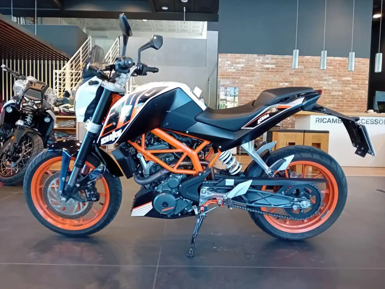 KTM 390 Duke