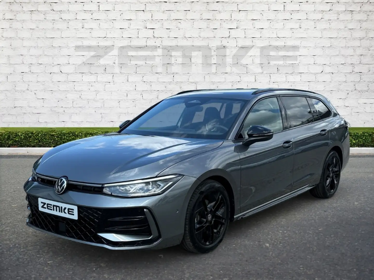 Volkswagen Passat Variant R-Line 2,0 l TDI DSG Sportpaket AHK Navi Grau - 1