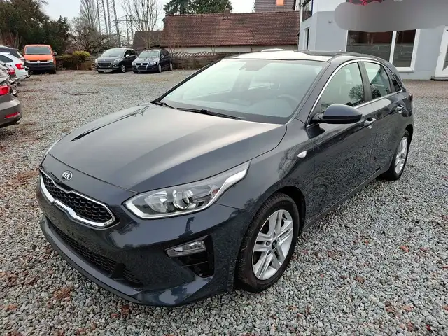 Kia Ceed / cee'd Ceed 1.5T Vision 16" Alu/10" Navi/Online/PDC/Kam