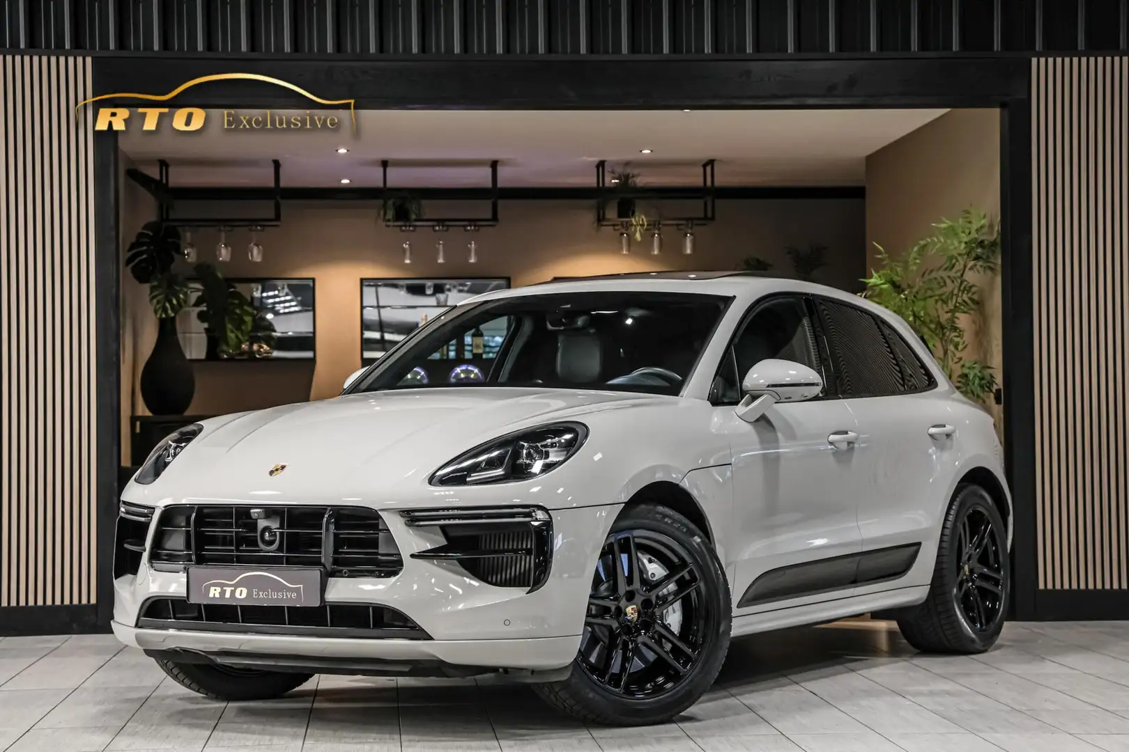 Porsche Macan 2.9 Turbo|Krijtgrijs|Pano|Leder|Chrono|Luchtv. Gris - 1