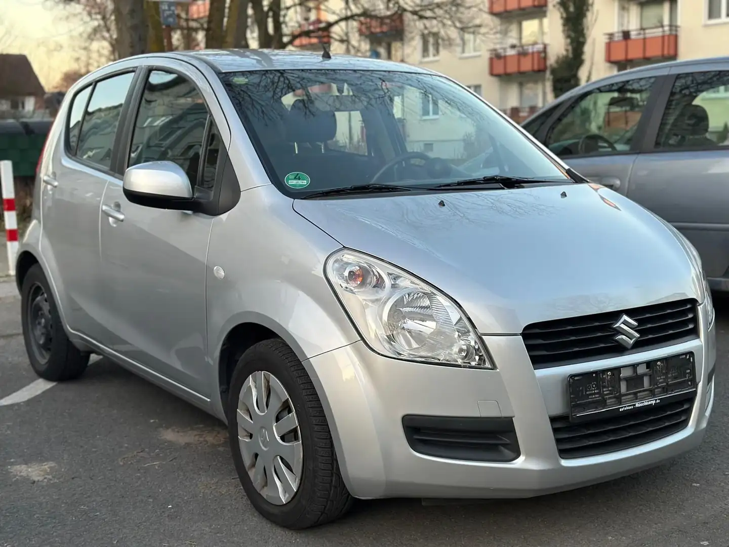 Suzuki Splash 1.0 Club - 1