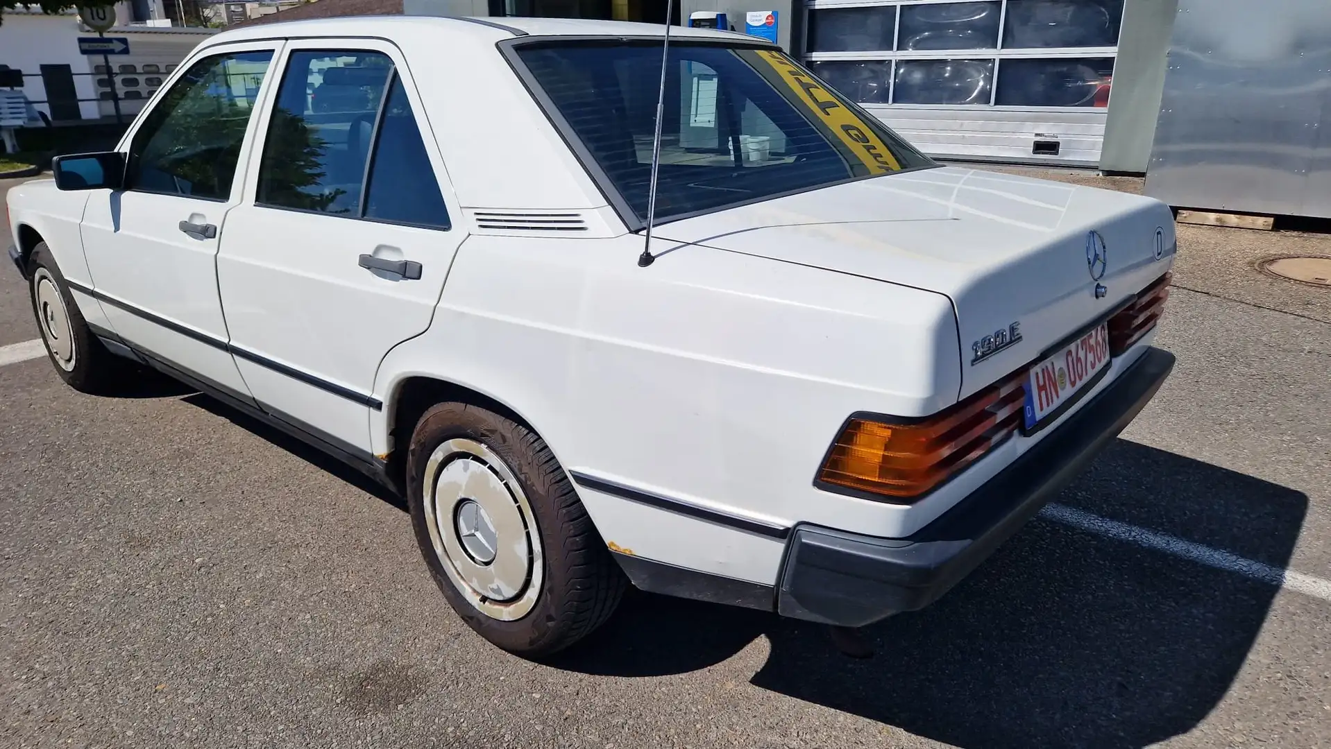 Mercedes-Benz 190 Weiß - 2