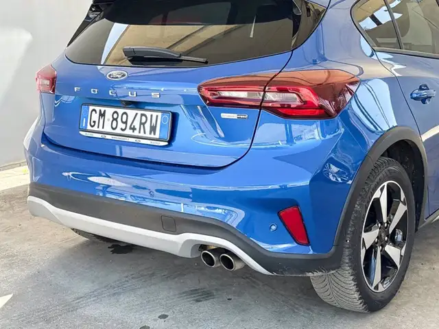 Ford Focus view 17