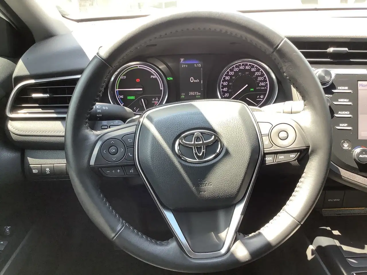 Toyota Camry снимка Toyota Camry