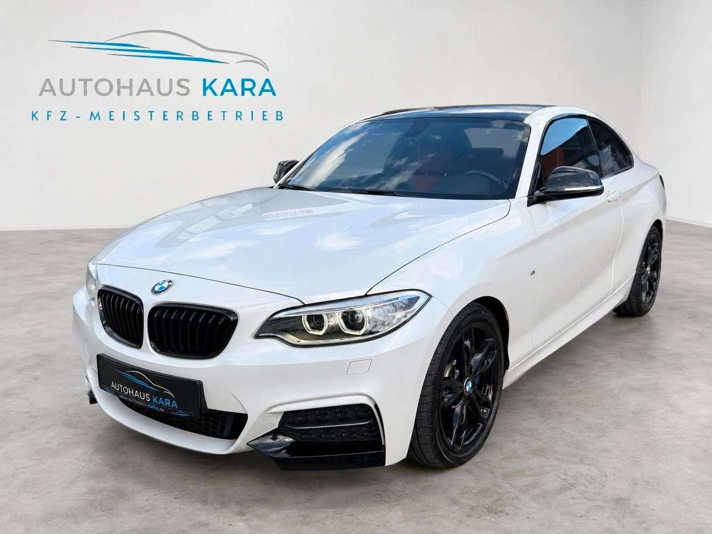 BMW 235