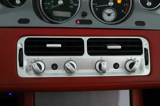 BMW Z8 BMW Z8 4.9 V8 Roadster Ansicht 15