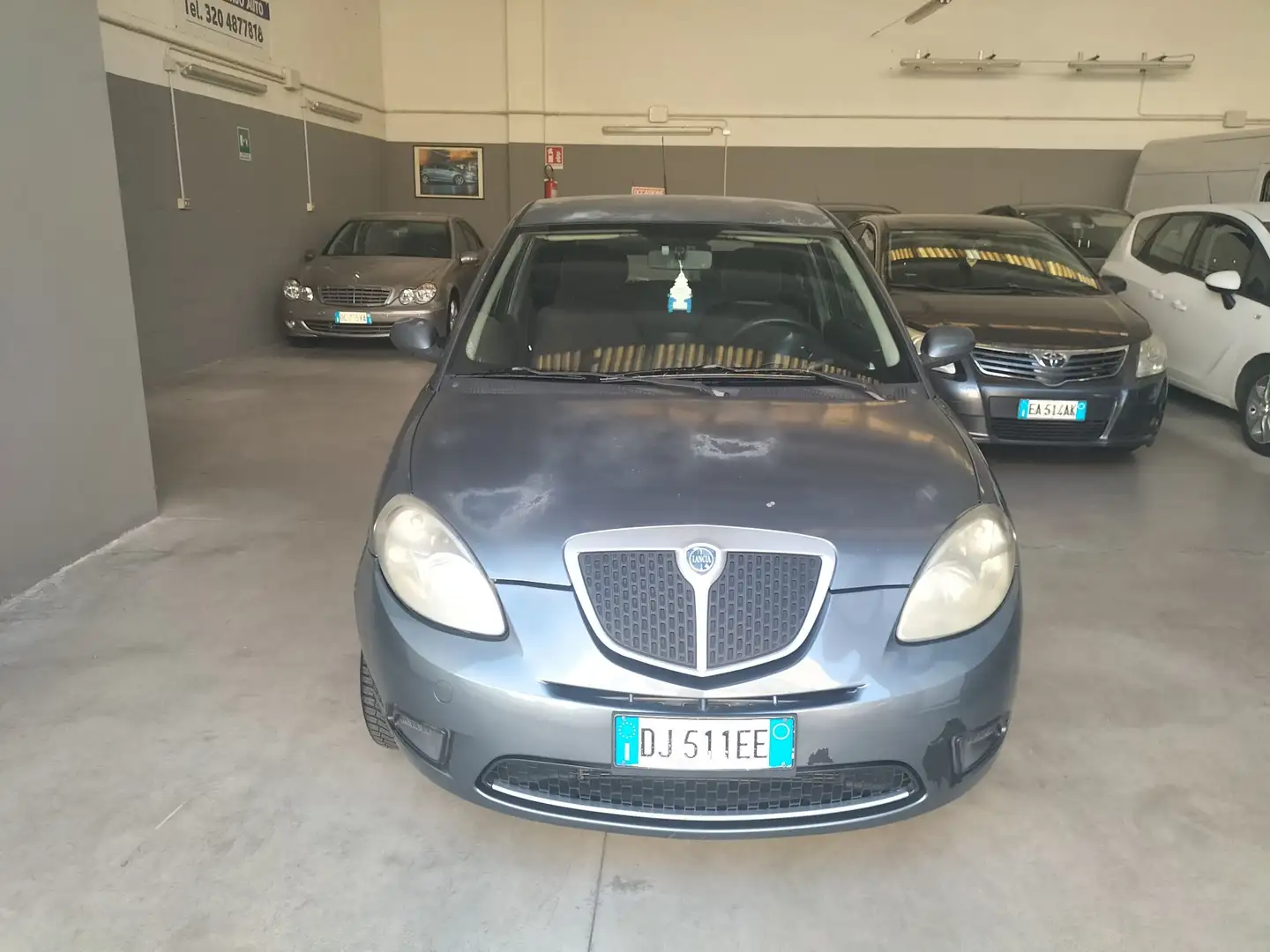 Lancia Ypsilon 1.2 8v Argento - 2