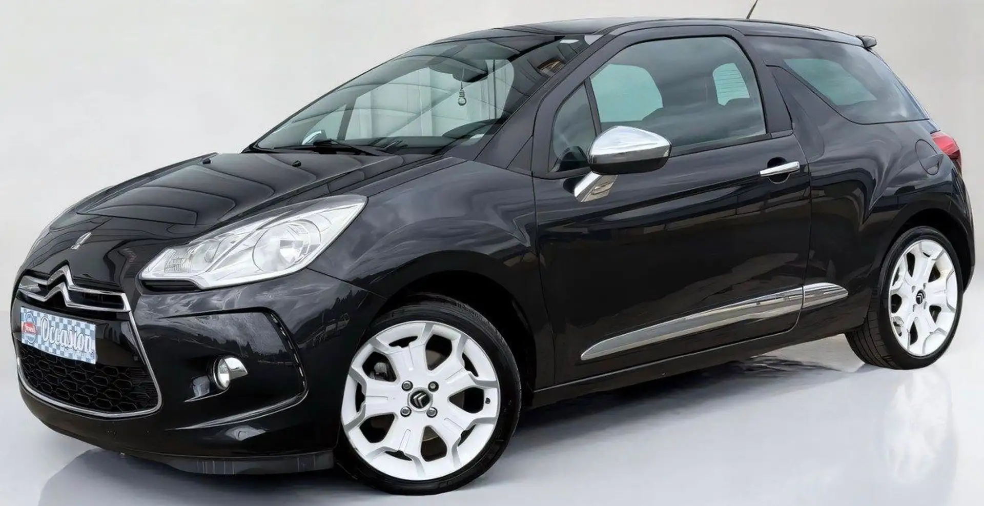Citroen DS3 1.6i 150ch 16V Turbo (9 cv) - BVM6 - 3 Portes - Noir - Sport Chic - 2010 Noir - 1