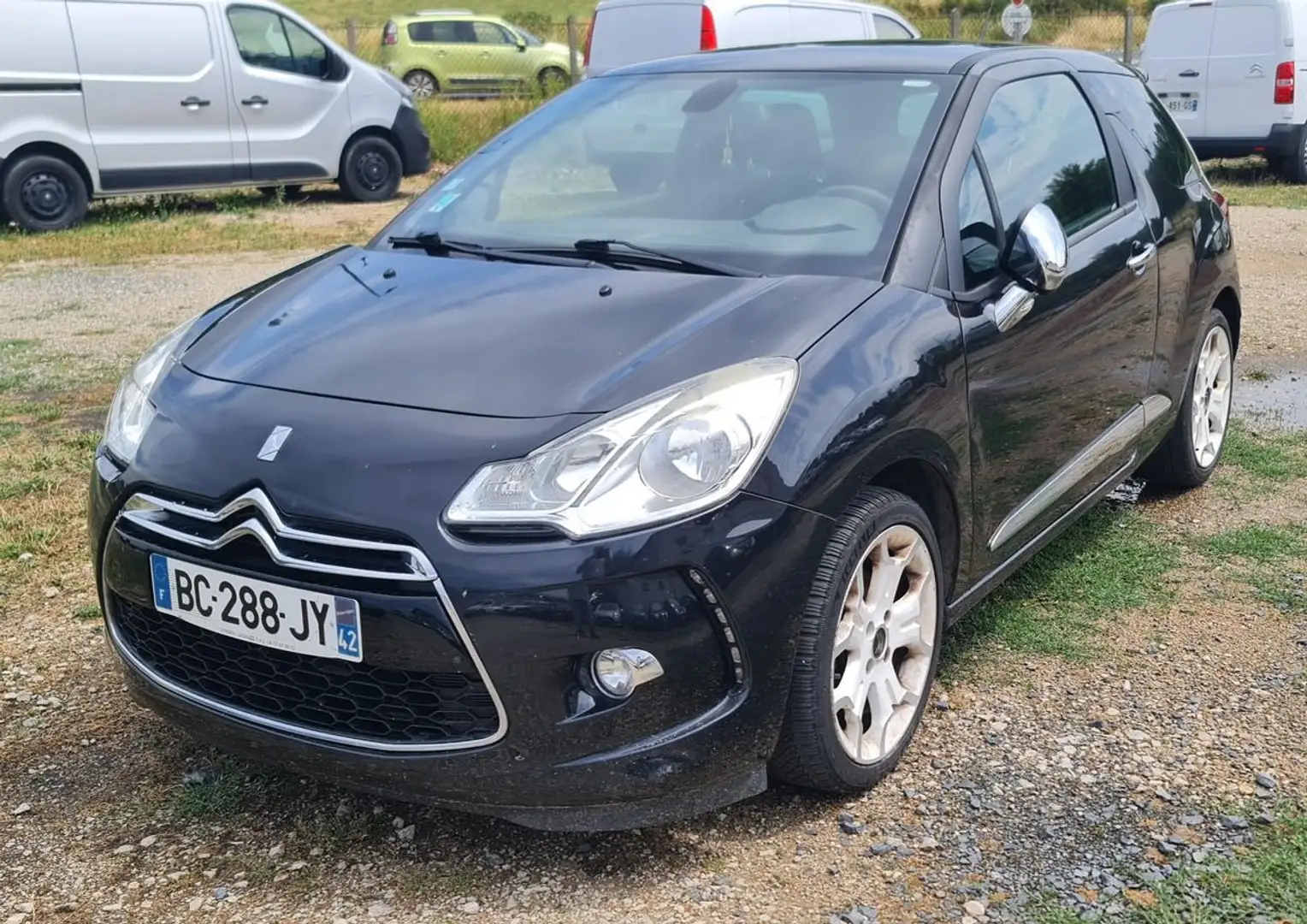 Citroen DS3 1.6i 156ch 16V Turbo (9 cv) - BVM6 - 3 Portes - No Noir - 1