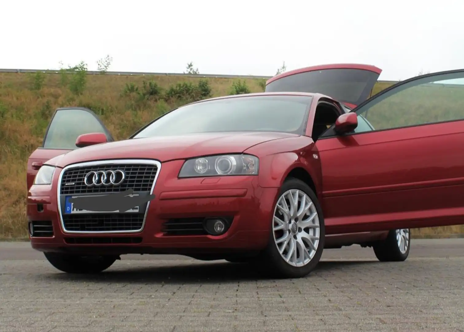 Audi A3 2.0 TFSI quattro S Line Sportpaket plus - 1