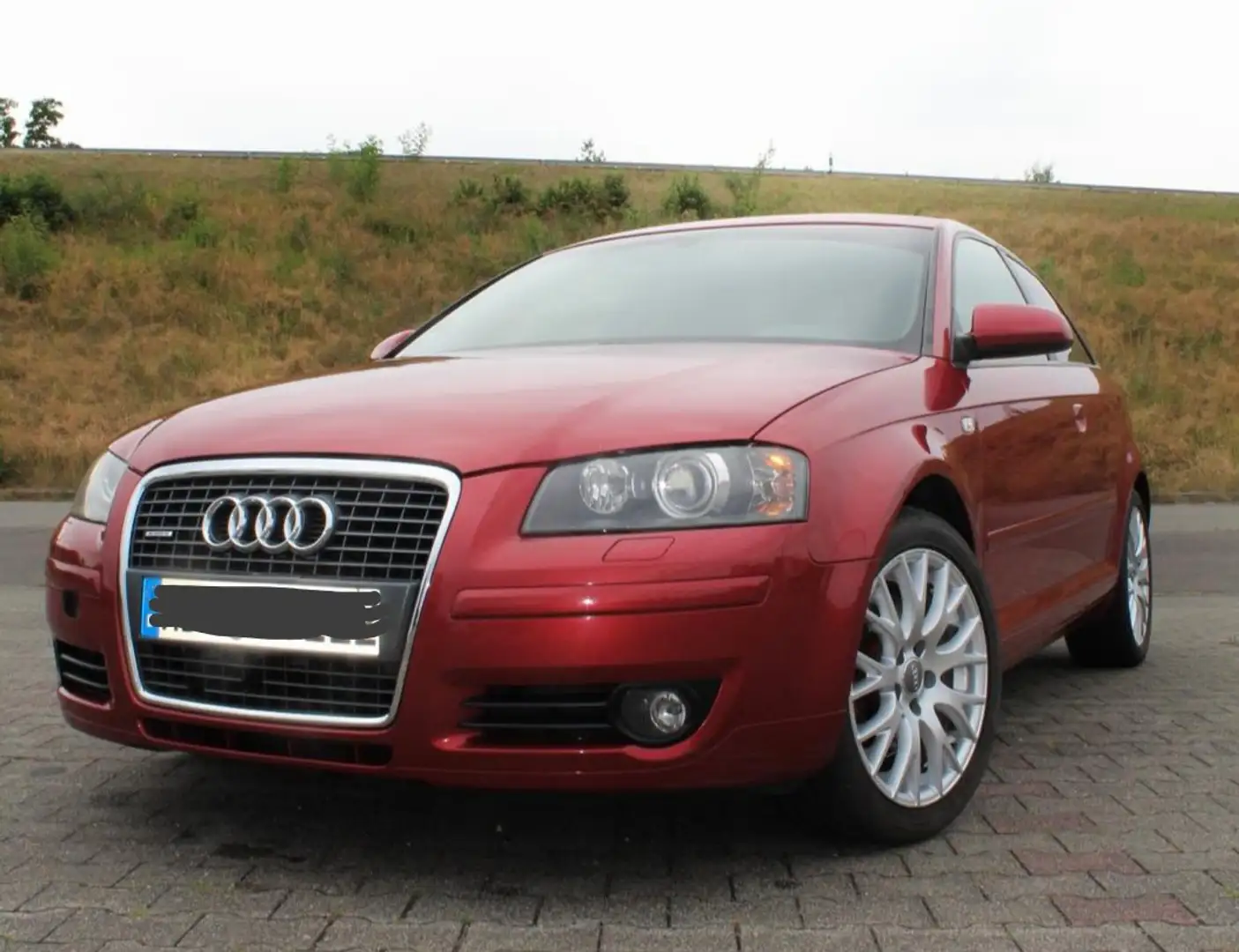 Audi A3 2.0 TFSI quattro S Line Sportpaket plus - 2