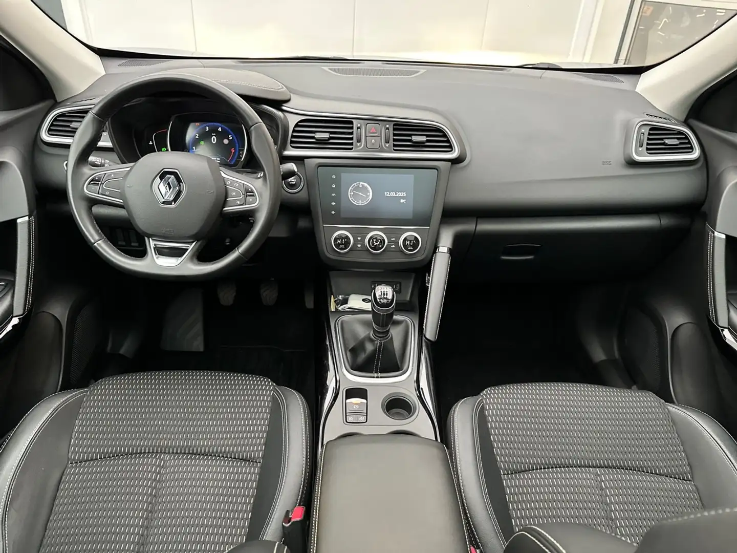 Renault Kadjar 1.3 TCe Intens CAMERA / PANORAMA / STOELVERWARMING Bleu - 2