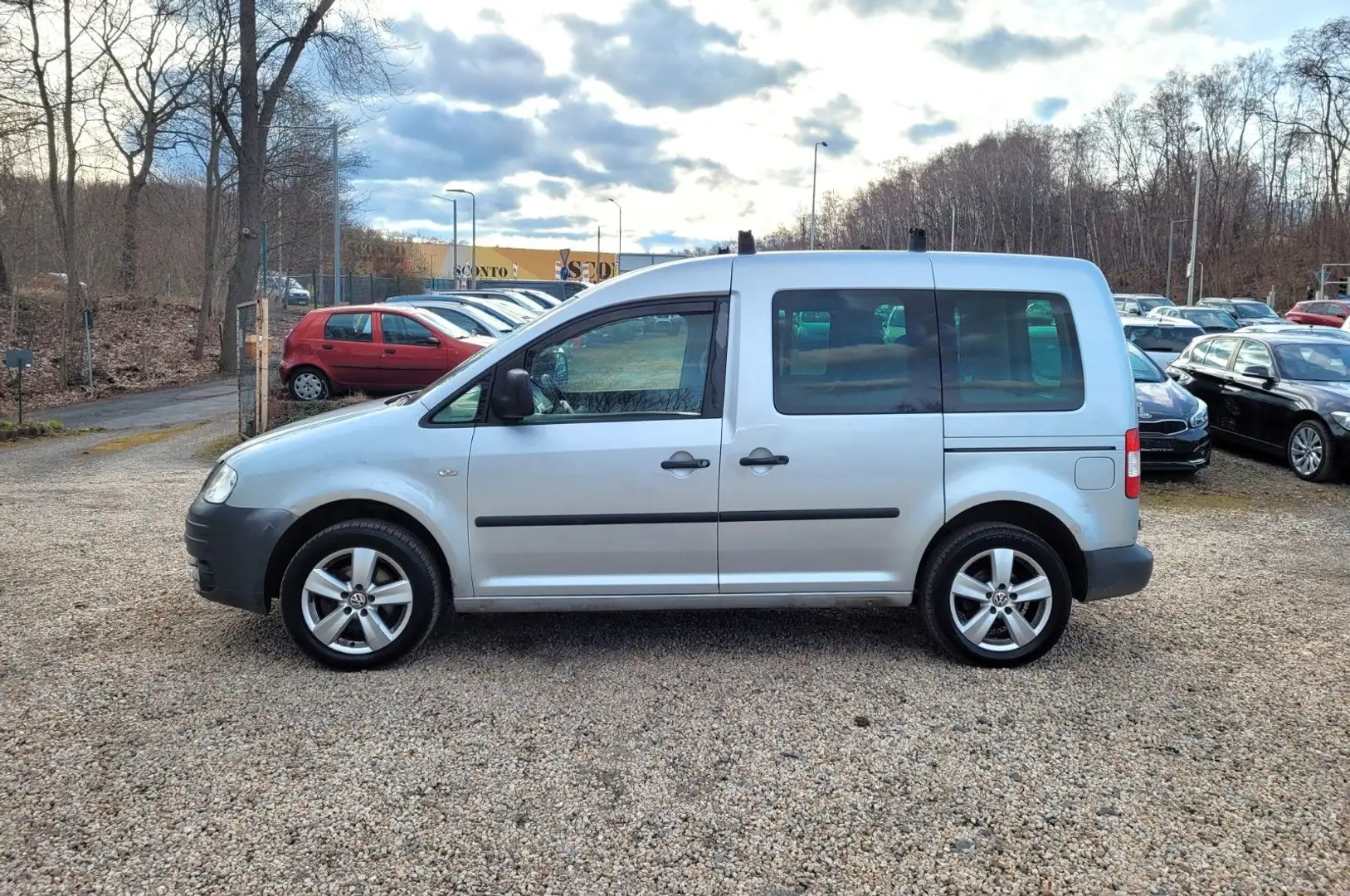 Volkswagen Caddy Life 7 Sitze*1.6*Euro 4*Klima*Radio-CD*LMF Srebrny - 2