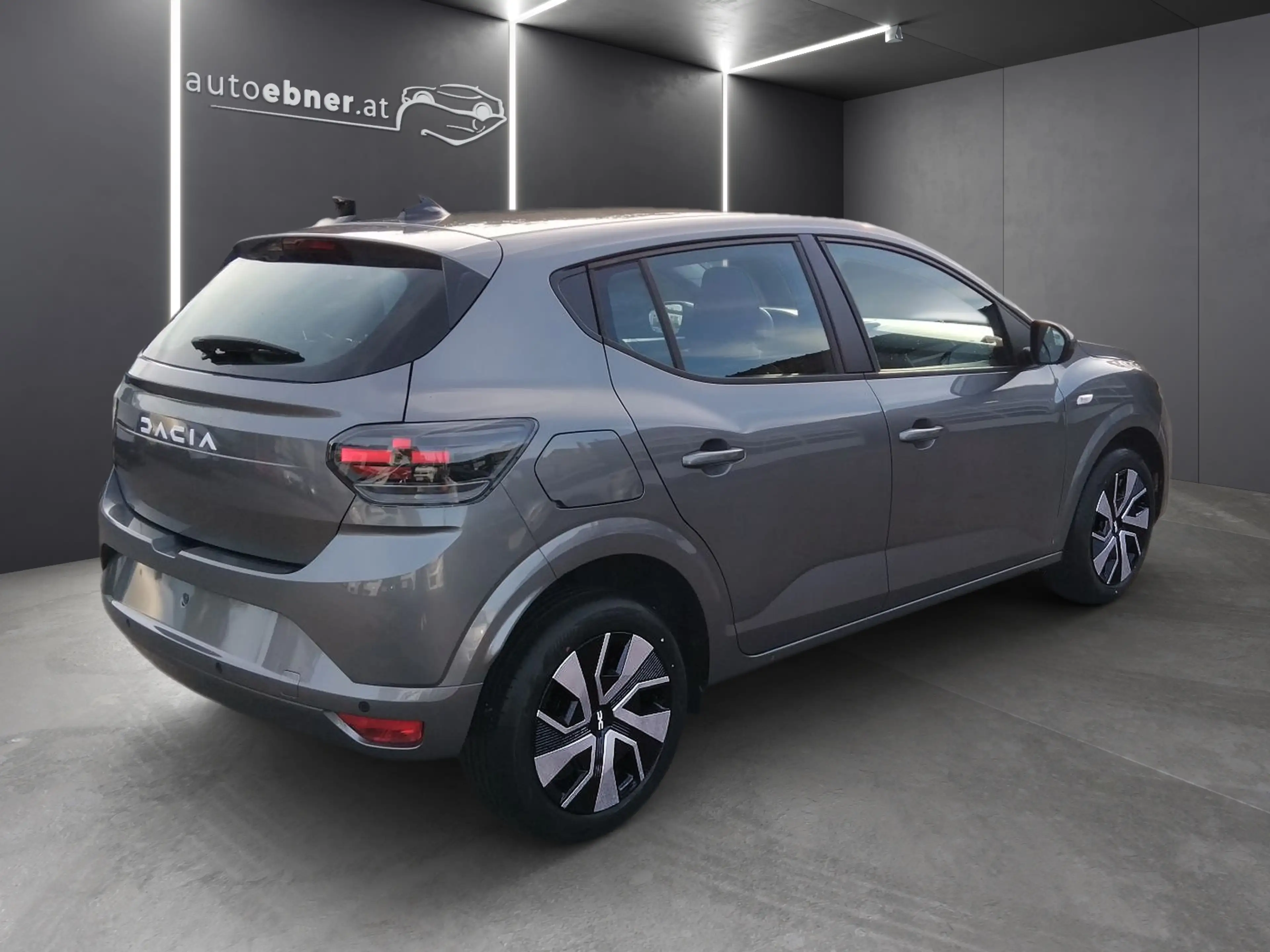 Dacia Sandero SANDERO PH2 Expression TCe 100 6-Gang — photo 5