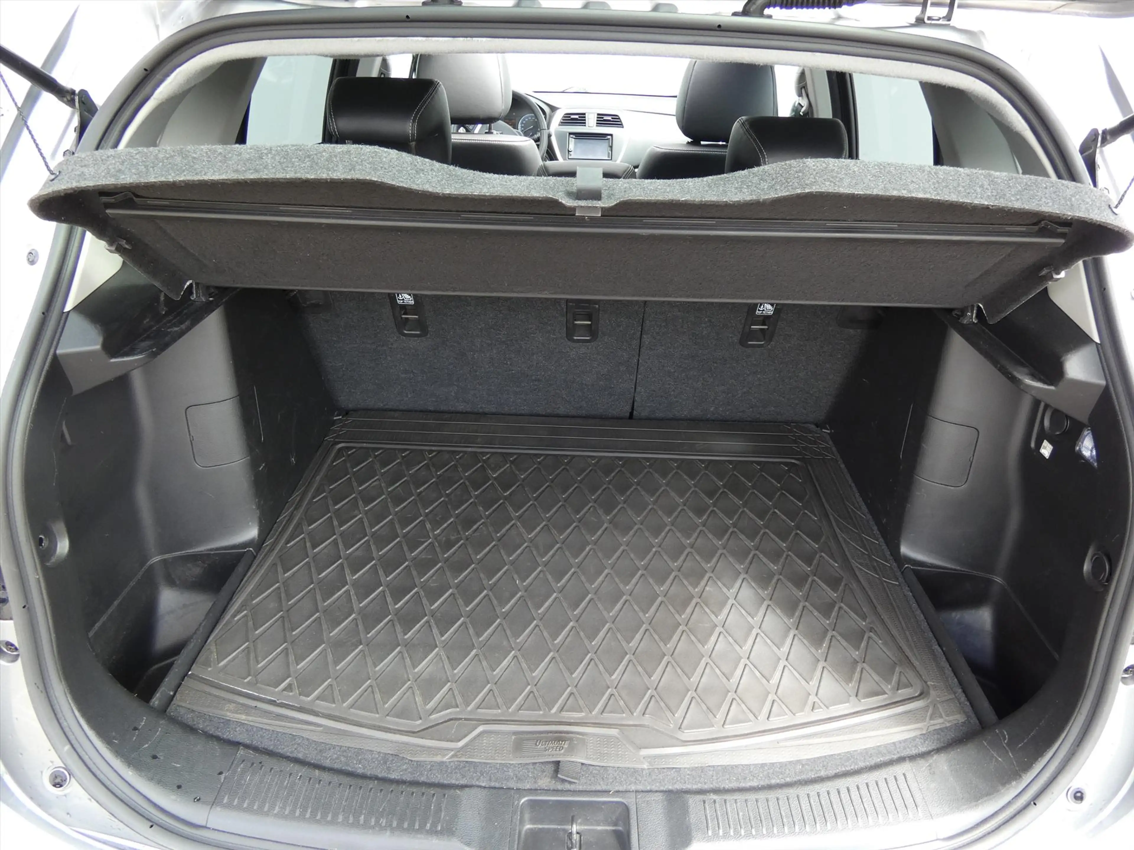 Suzuki SX4 S-Cross 1.6 88KW CVT — photo 10