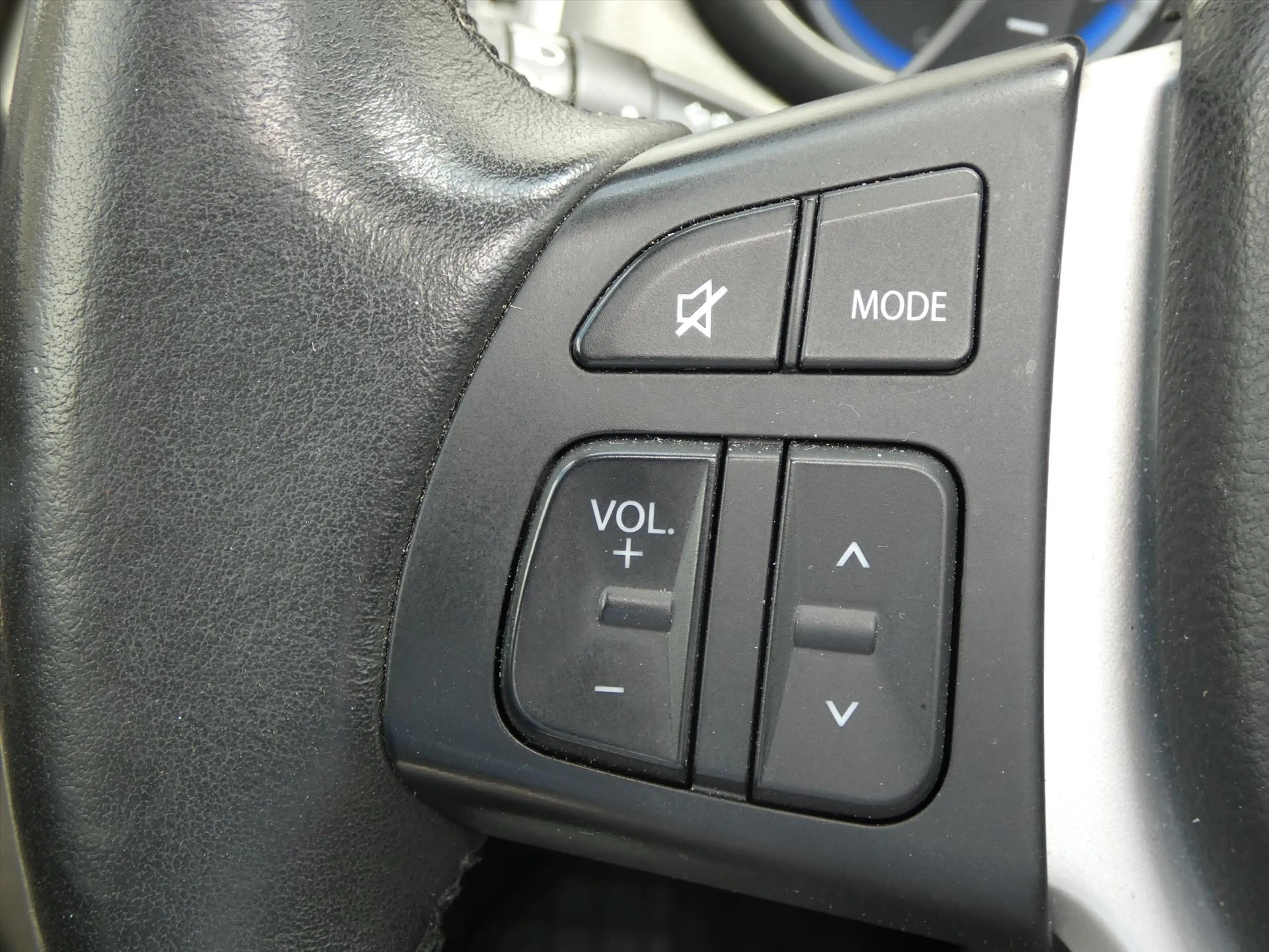 Suzuki SX4 S-Cross 1.6 88KW CVT — photo 18
