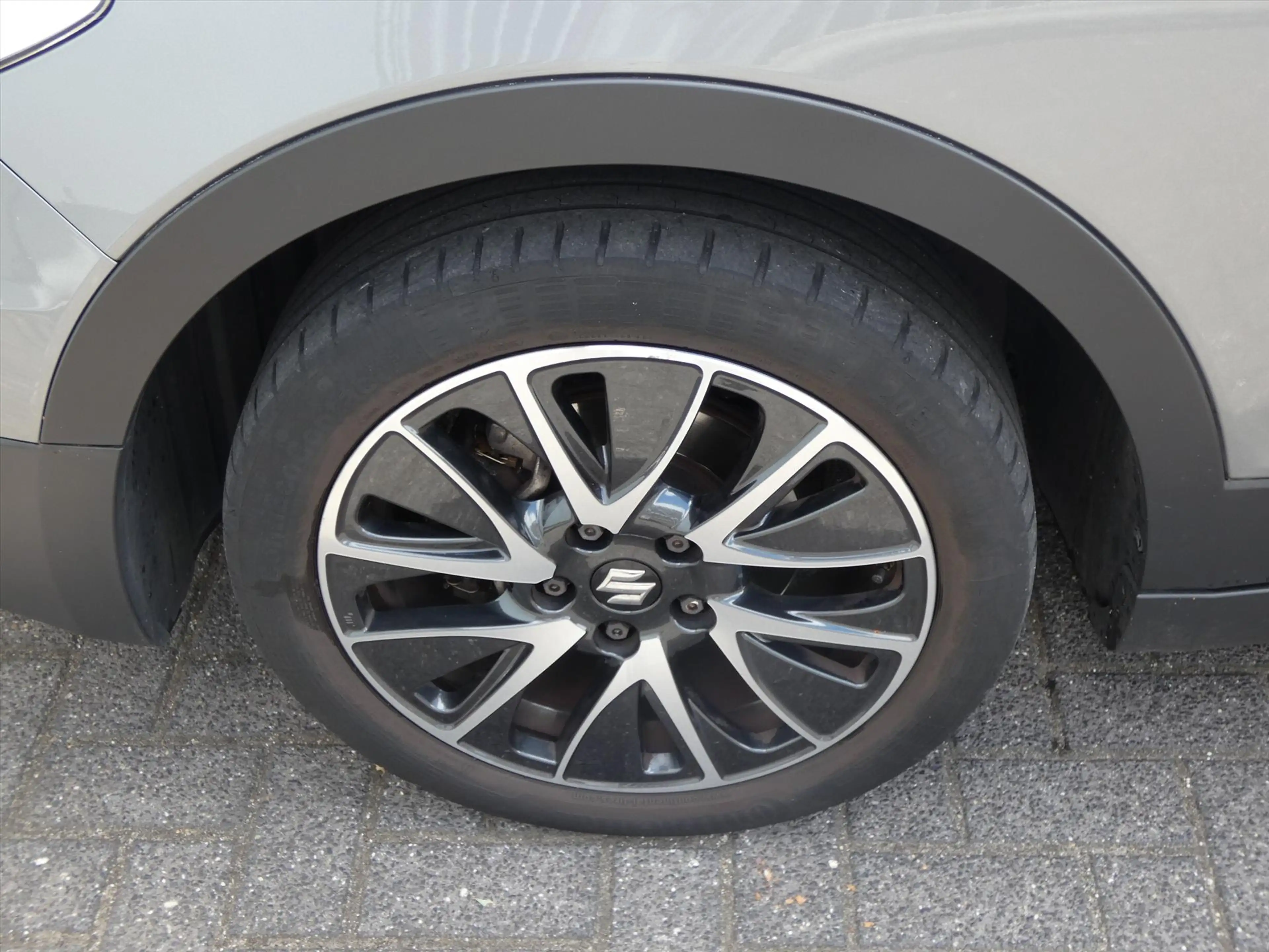 Suzuki SX4 S-Cross 1.6 88KW CVT — photo 11