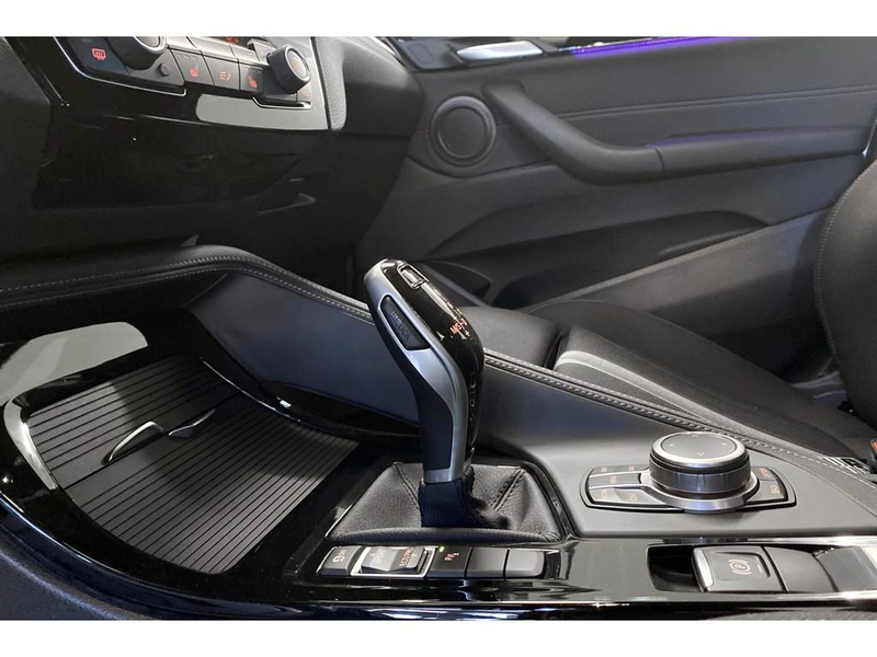BMW X2 SDRIVE18d |LOUNGE PLUS | PDC | CAMERA — photo 8