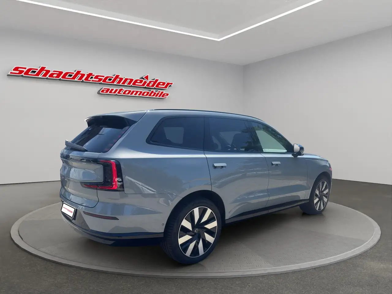 Volvo EX90 2025