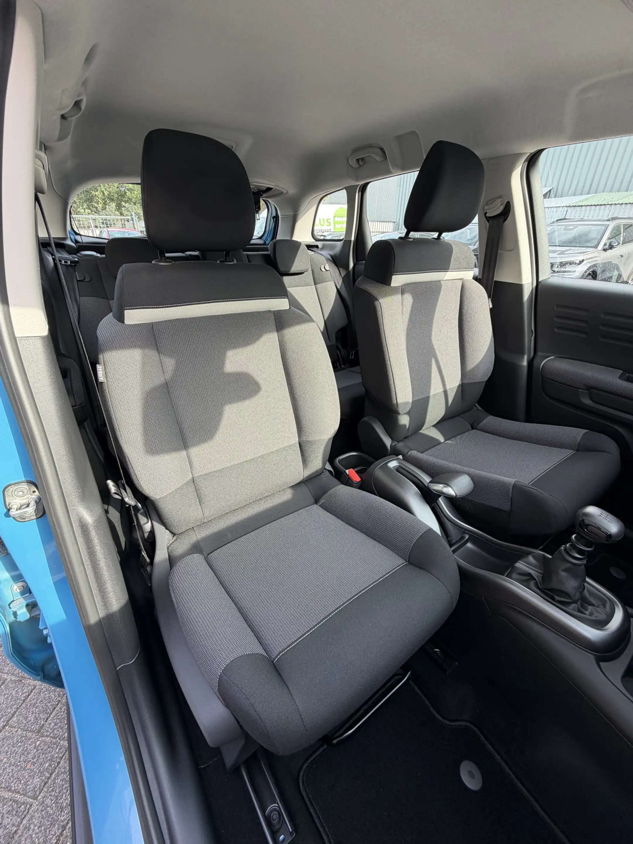 Citroen C3 Aircross 110pk Feel (Automatische Airco - Navigatie - Parke — photo 10