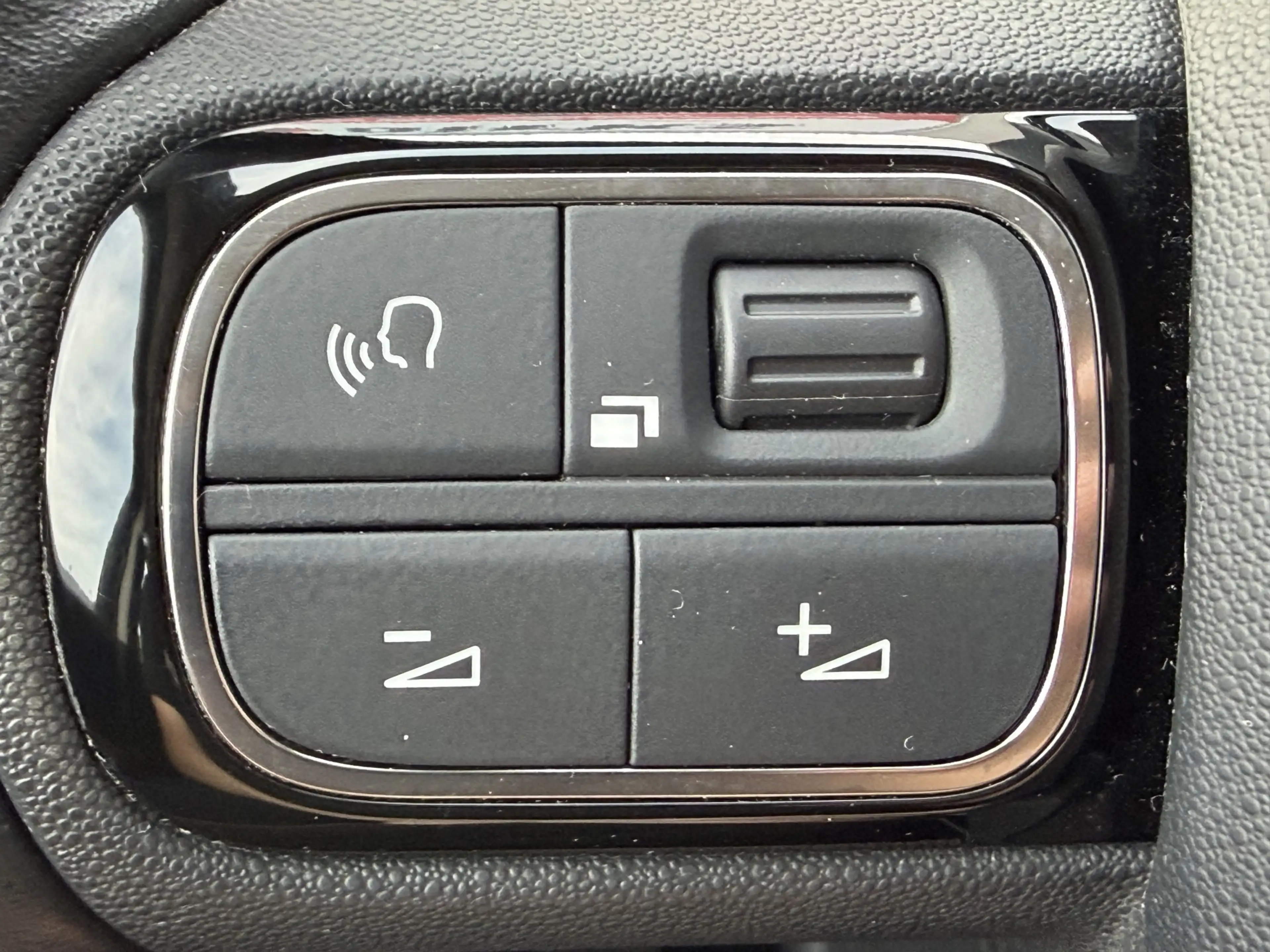 Citroen C3 Aircross 110pk Feel (Automatische Airco - Navigatie - Parke — photo 13