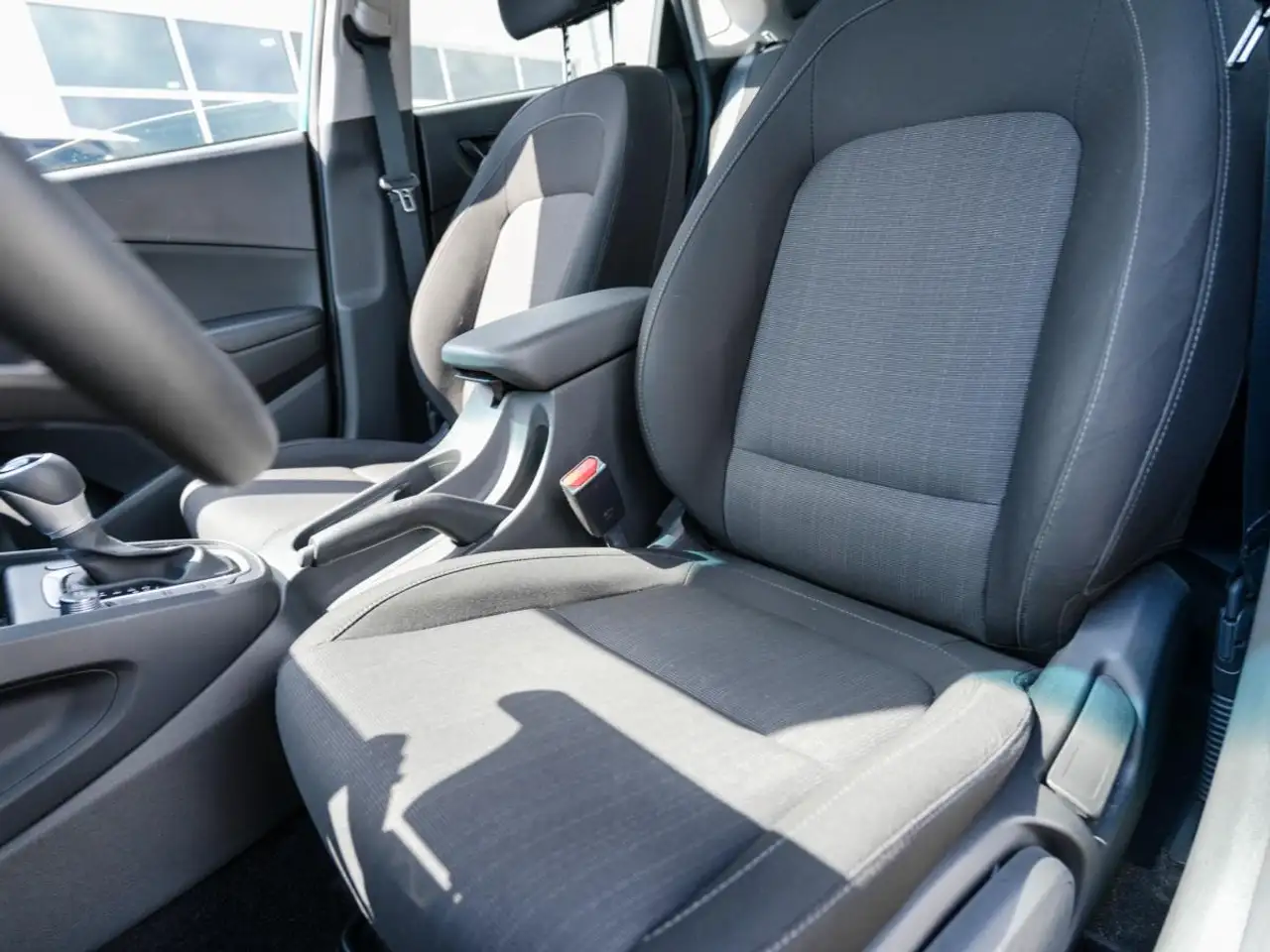 Hyundai KONA photo Hyundai KONA