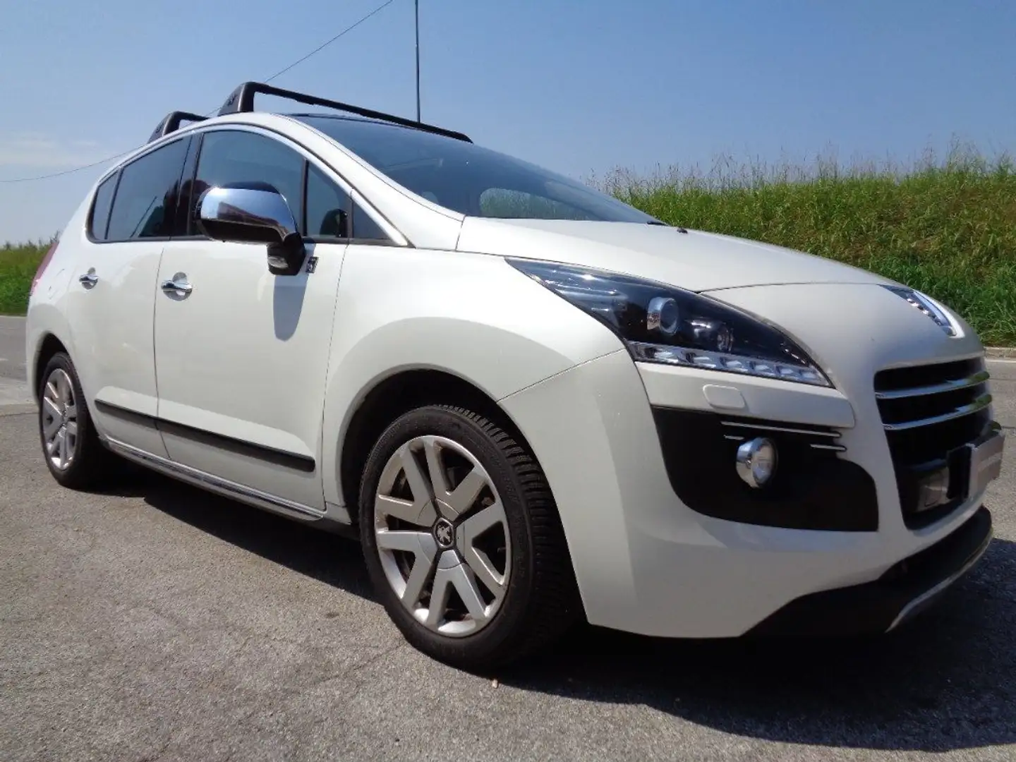 Peugeot 3008 2.0 HYbrid 4x4 PREZZO VALIDO FINO 30.06,GARANZIA Bianco - 2