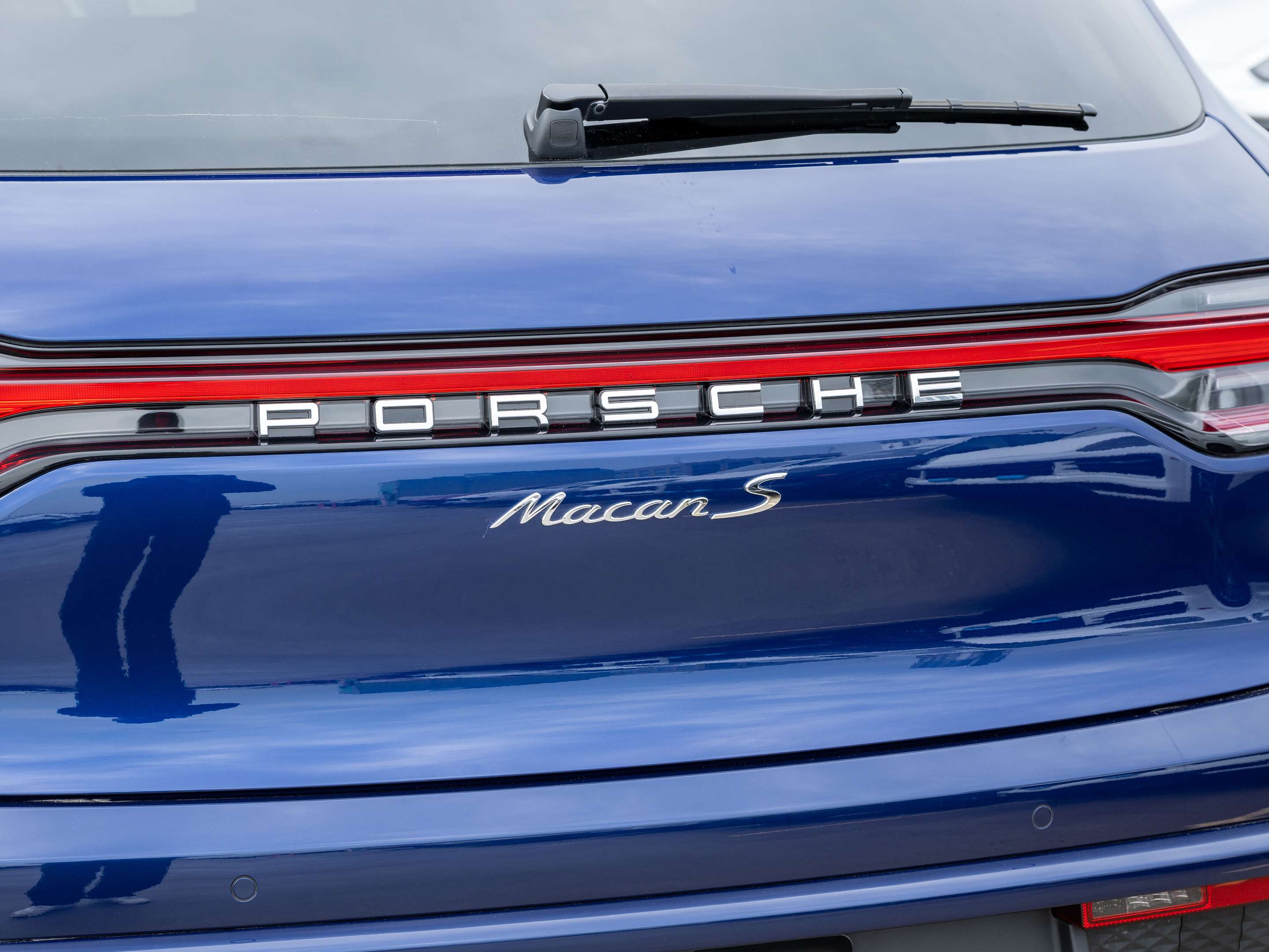 2025 Porsche Macan S | Winter Tire Package Included | 375 HP thumb 36