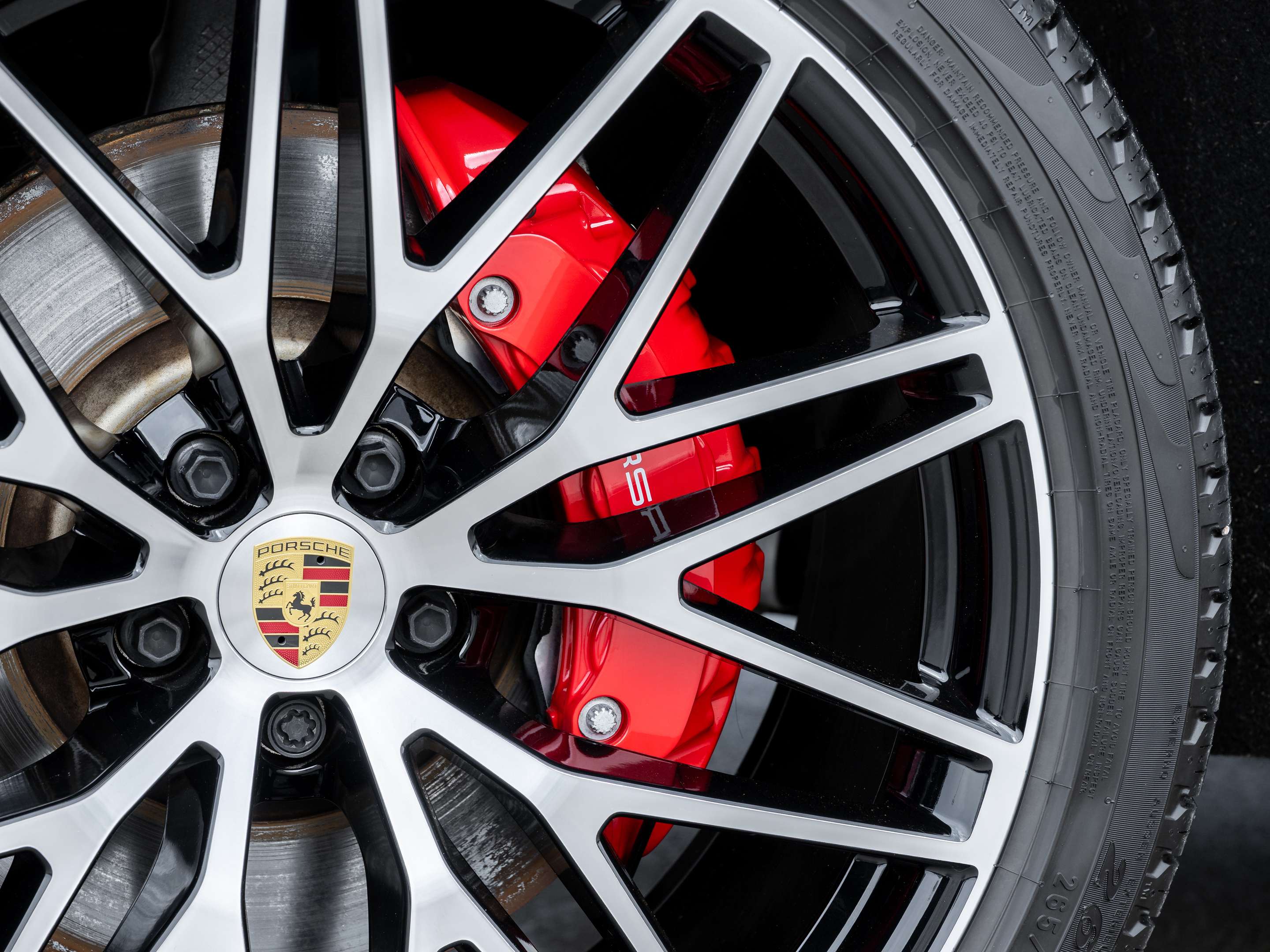 2025 Porsche Macan S | Winter Tire Package Included | 375 HP thumb 8