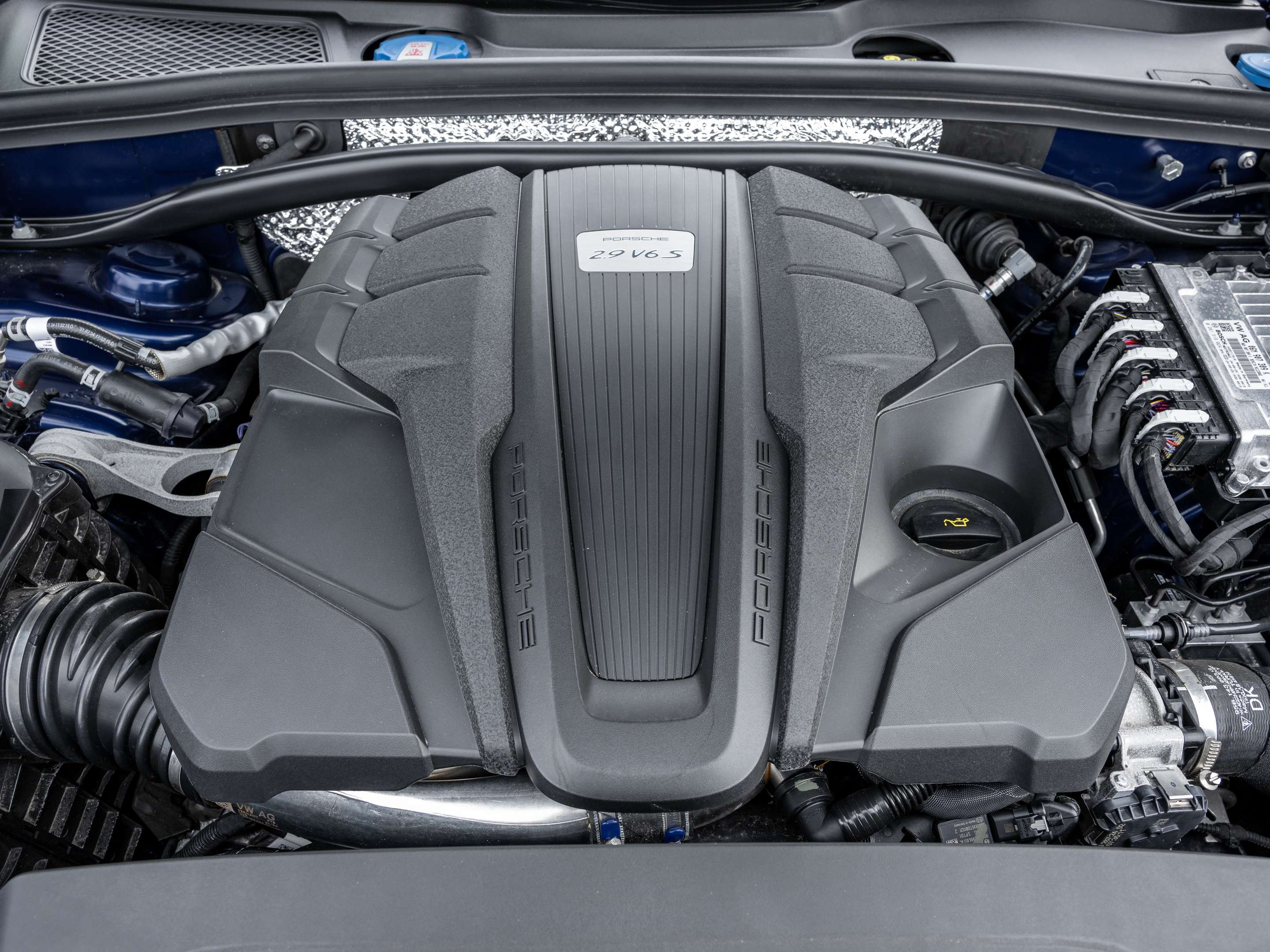 2025 Porsche Macan S | Winter Tire Package Included | 375 HP thumb 37