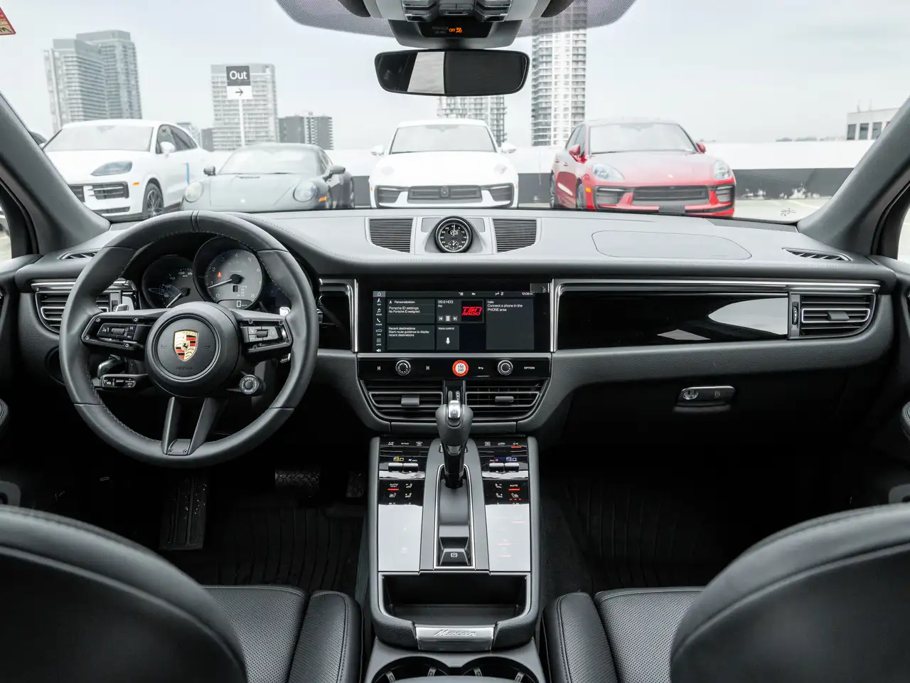 Porsche Macan снимка Porsche Macan