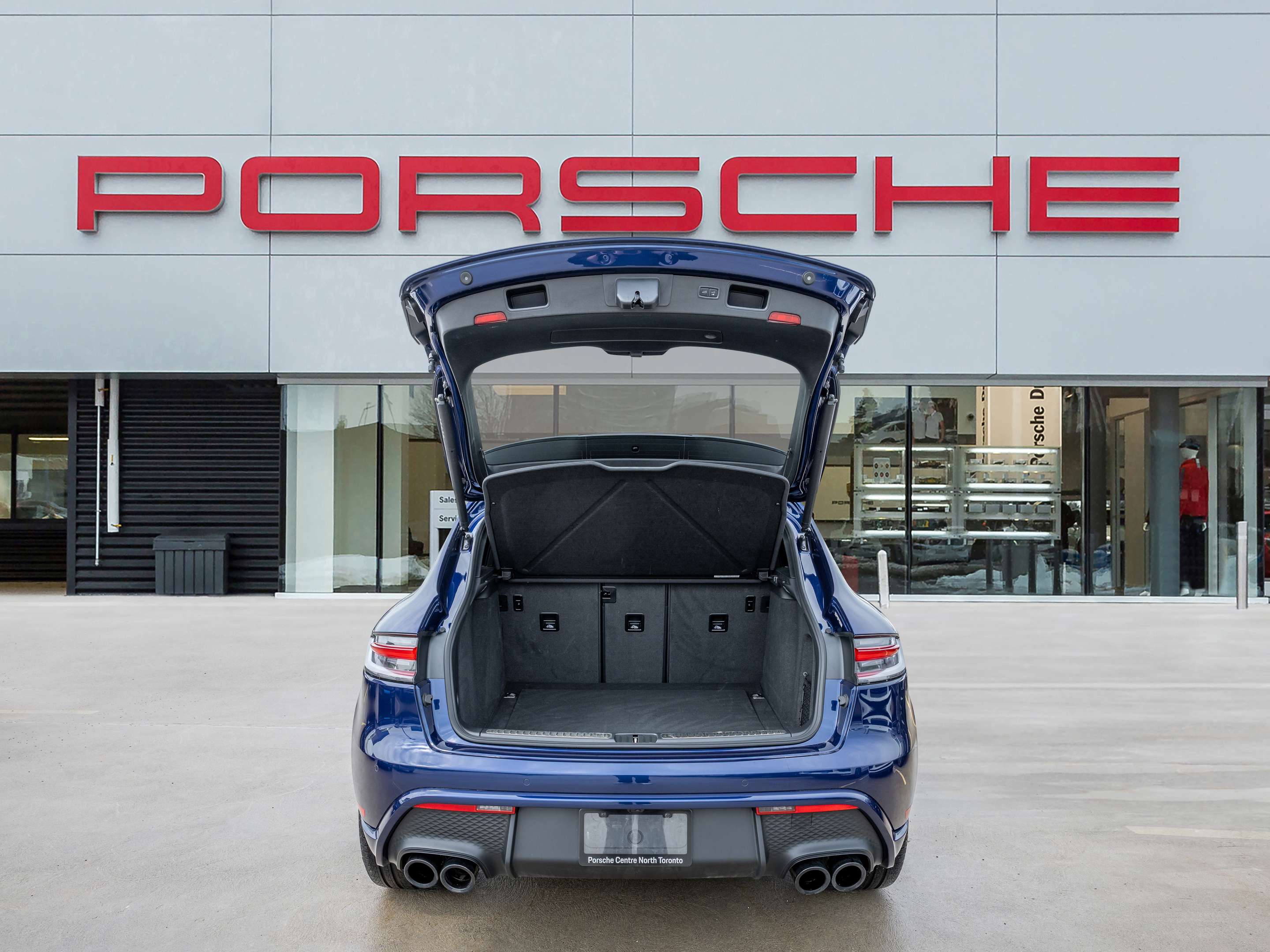 2025 Porsche Macan S | Winter Tire Package Included | 375 HP thumb 10